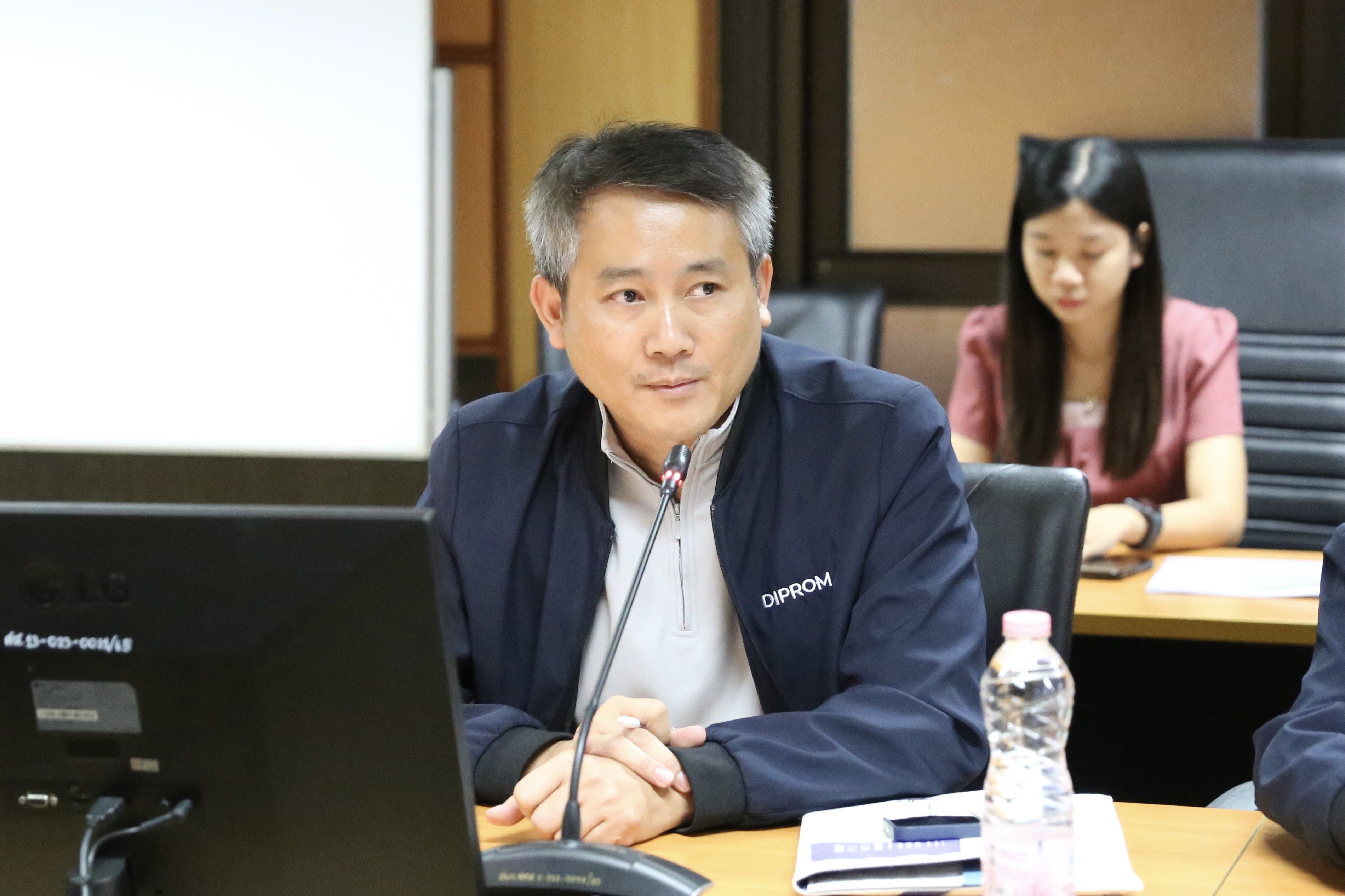 “อสอ.ภาสกร” นำทีมดีพร้อม ประชุมขับเคลื่อนโครงการ BCG