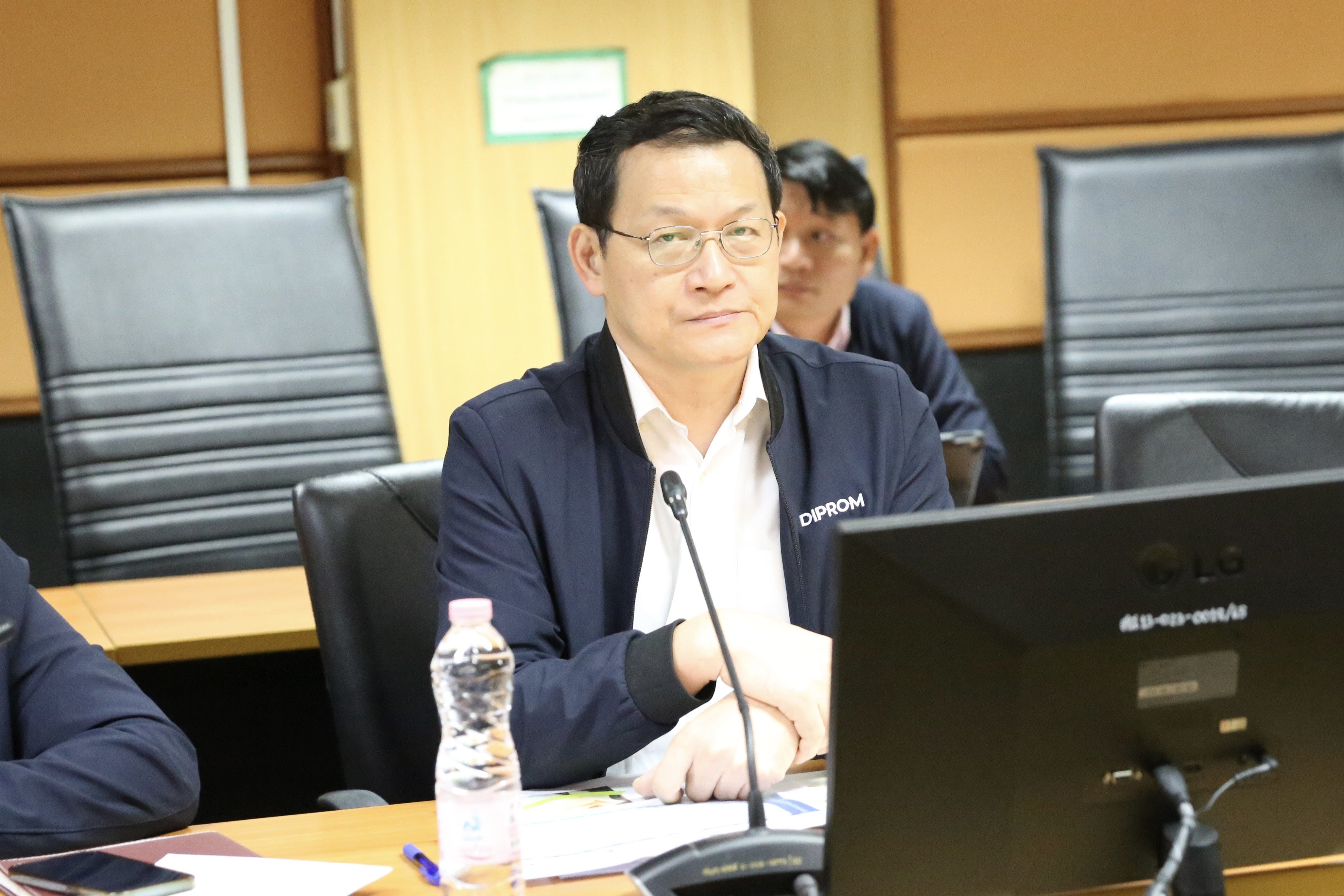 “อสอ.ภาสกร” นำทีมดีพร้อม ประชุมขับเคลื่อนโครงการ BCG