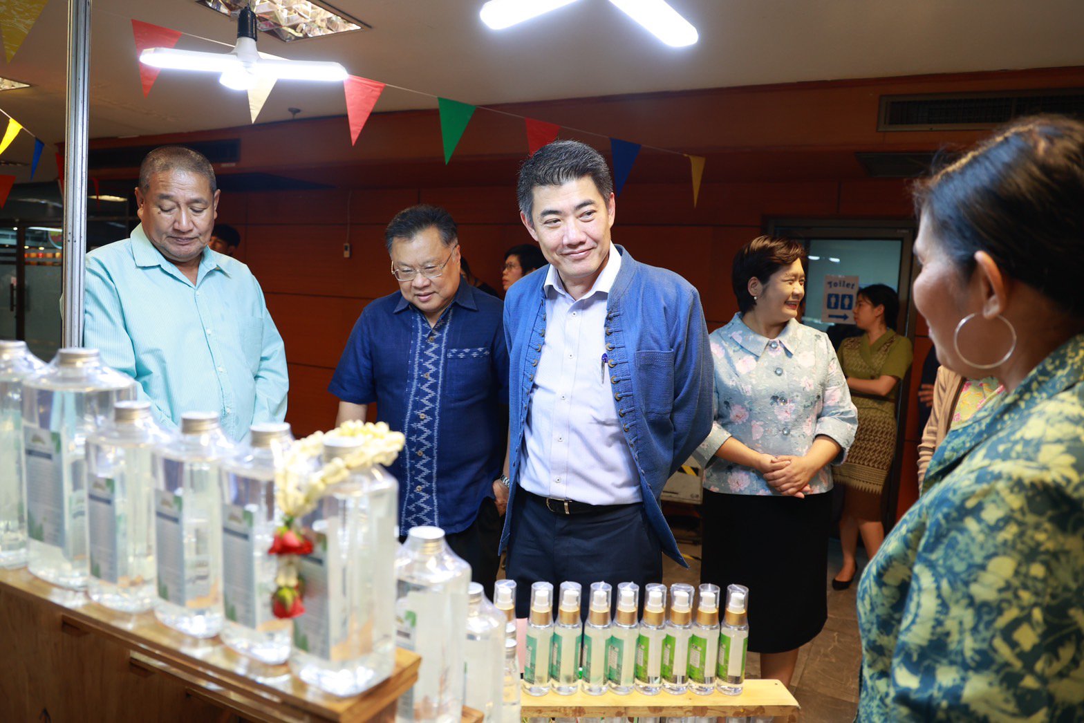 "ดีพร้อม" ขนผู้ประกอบการทดสอบตลาดในงาน “พร้อมเปย์ที่ DIPROM FAIR”