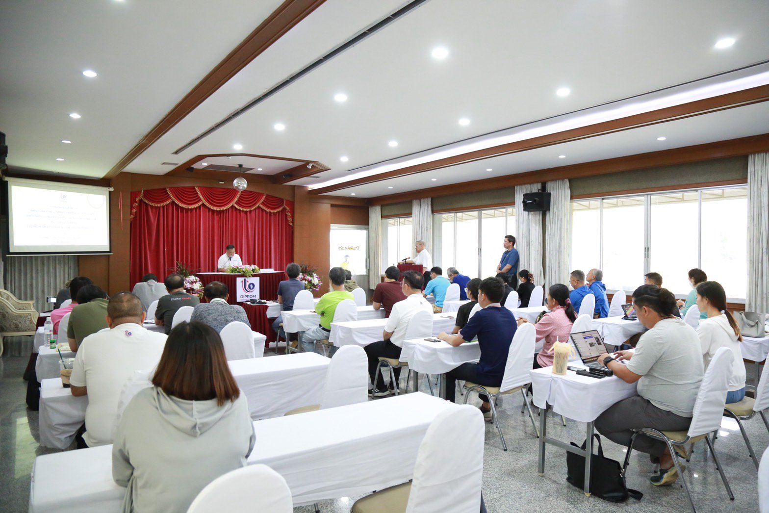 ดีพร้อม x TOYOTA ยกระดับชุมชนด้วยเทคโนโลยี Smart farm และระบบอัตโนมัติต้นทุนต่ำ (Karakuri) เพื่อ “เปลี่ยน” ให้ดีพร้อม