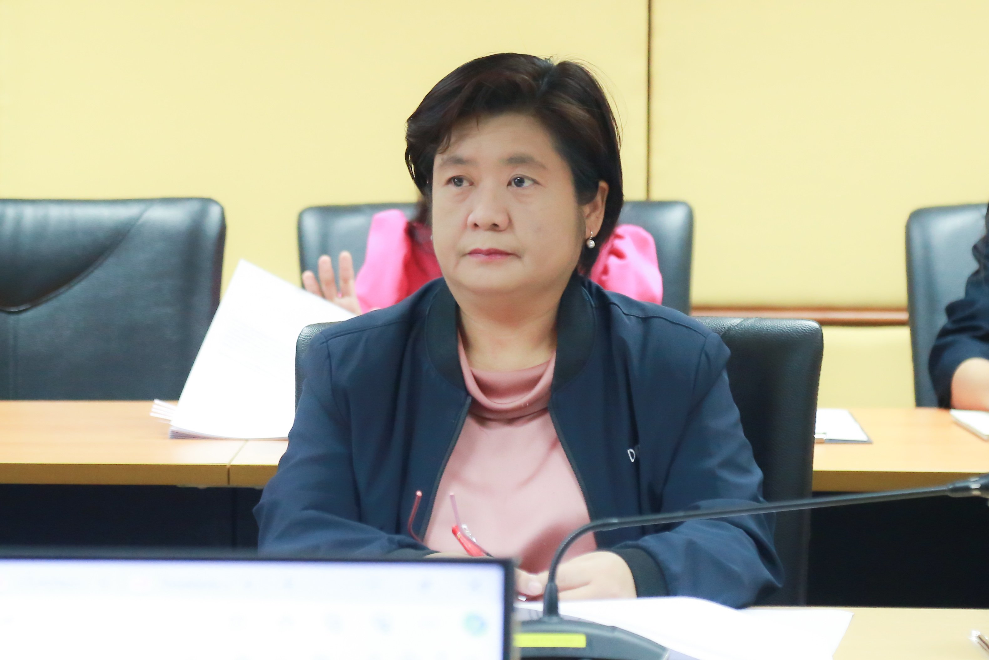 “อสอ.ภาสกร” ประชุมคณะกรรมการพิจารณาการรับทุนรัฐบาลตามความต้องการของ กสอ.