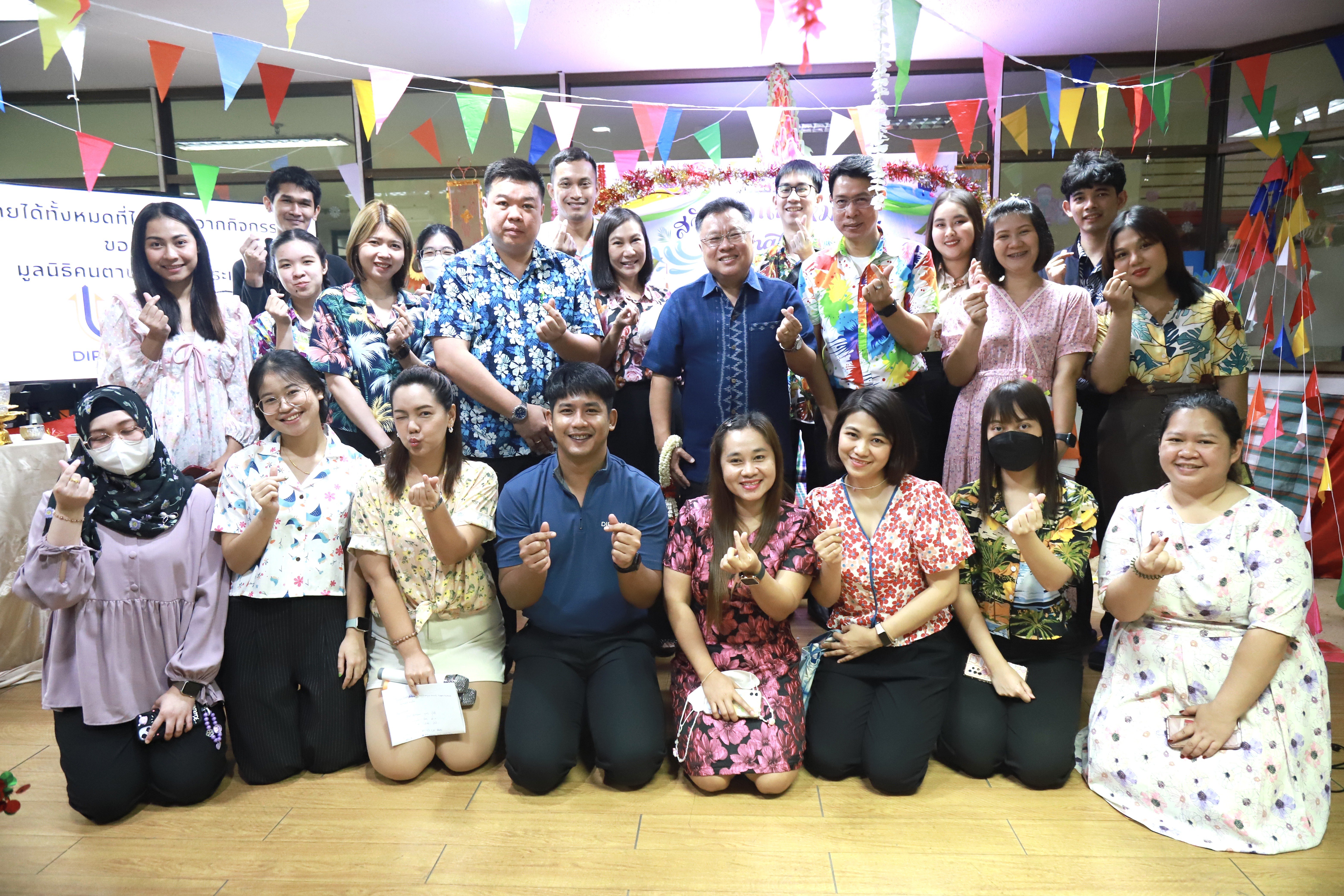 “รสอ.วาที” ร่วมสรงน้ำพระเนื่องในเทศกาลสงกรานต์ พร้อมมอบนโยบายการทำงานให้แก่บุคลากร ศส.