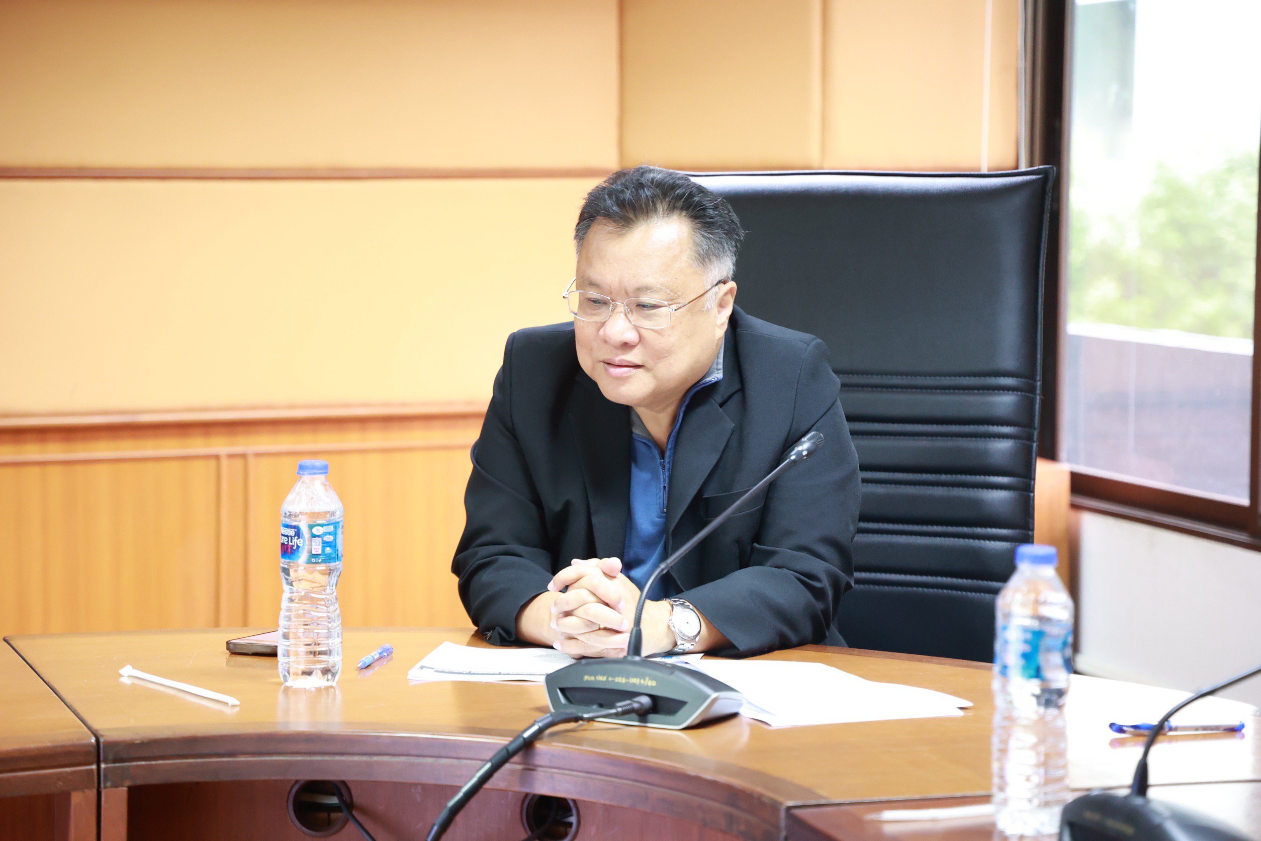 ”อสอ. ภาสกร“ นำทีมประชุมคณะทำงานขับเคลื่อน การพัฒนาวิสาหกิจขนาดกลางและขนาดย่อมด้านการเงิน