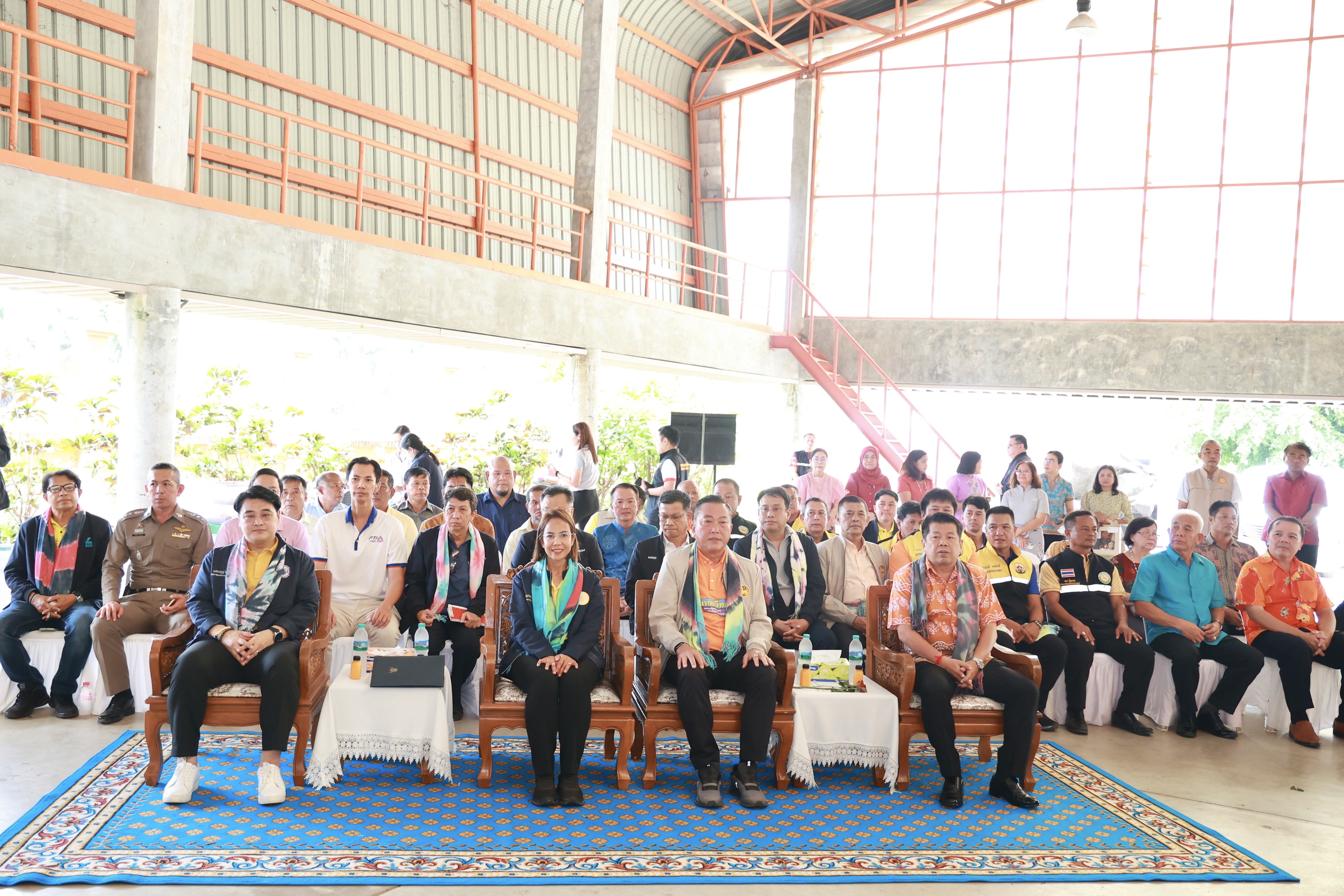 "รัฐมนตรีฯ พิมพ์ภัทรา" ลงพื้นที่จังหวัดระนอง ยกระดับเศรษฐกิจชุมชนสู่ความยั่งยืน พร้อมมอบนโยบาย ส่งเสริมอุตสาหกรรม SMEs ให้เติบโต ก้าวสู่สากล