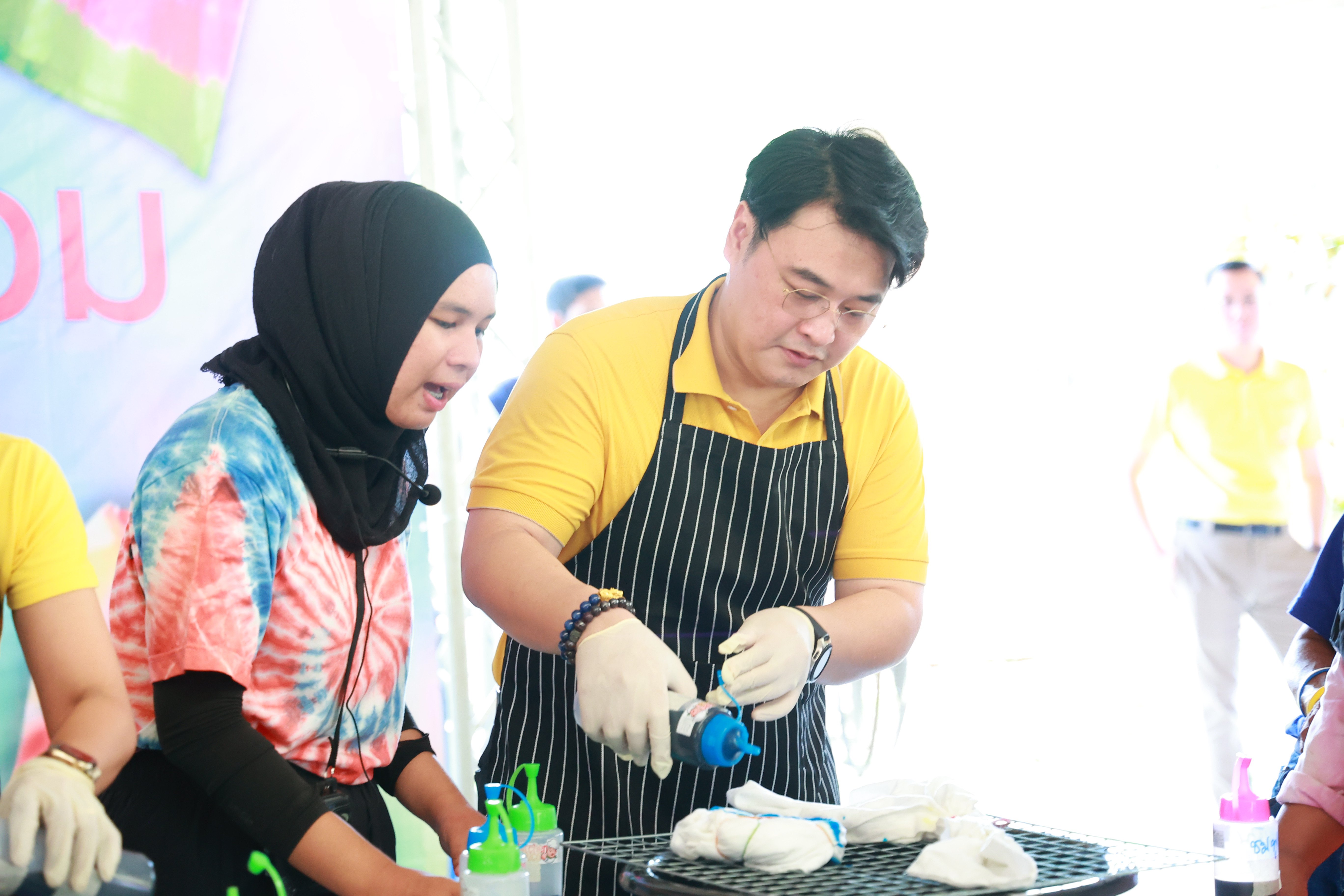 "รัฐมนตรีฯ พิมพ์ภัทรา" ลงพื้นที่จังหวัดระนอง ยกระดับเศรษฐกิจชุมชนสู่ความยั่งยืน พร้อมมอบนโยบาย ส่งเสริมอุตสาหกรรม SMEs ให้เติบโต ก้าวสู่สากล