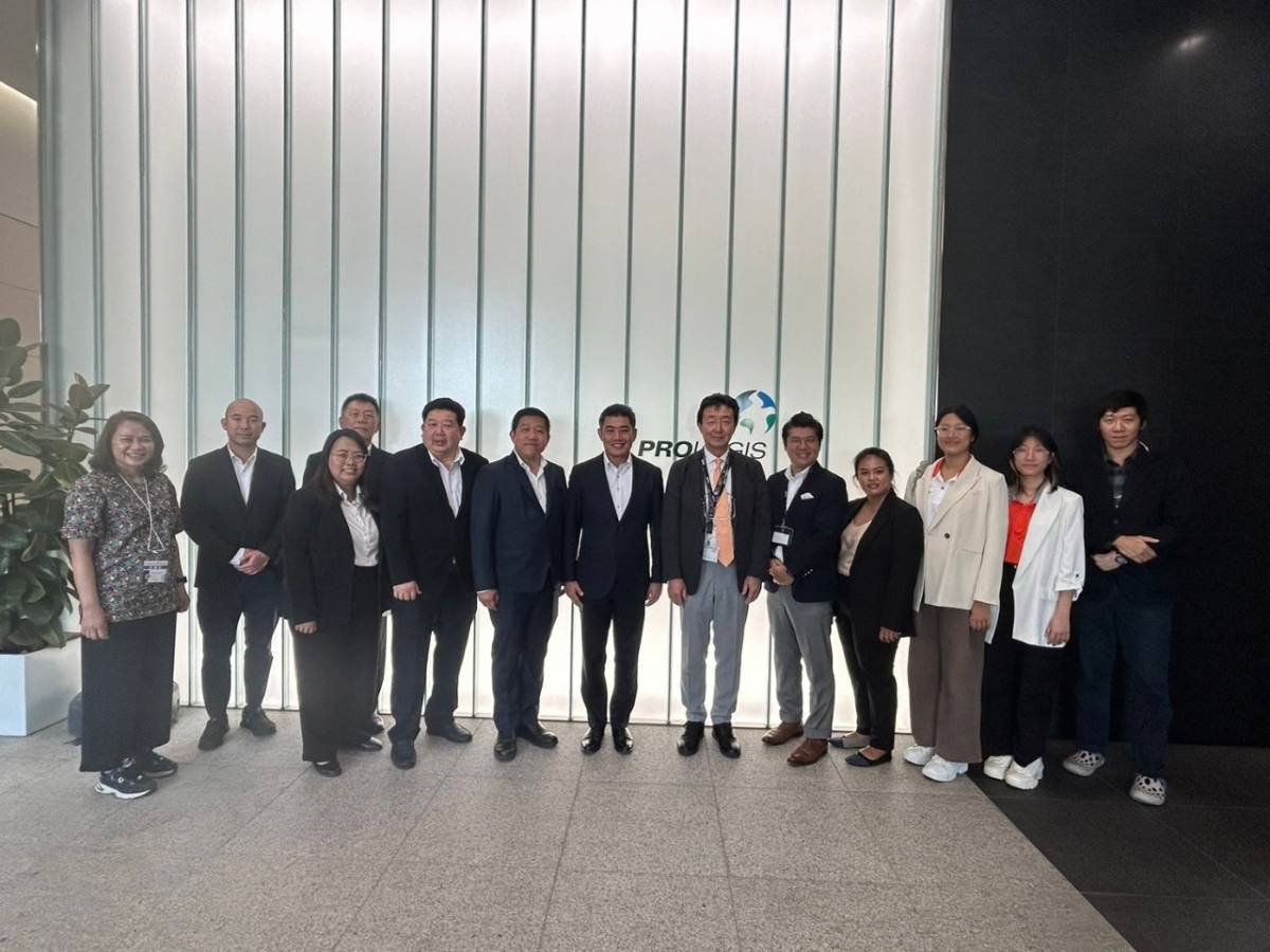 “อธิบดีภาสกร” เยือนญี่ปุ่น ศึกษางาน E-commerce ด้วยระบบโลจิสติกส์ หุ่นยนต์ และระบบ IoT