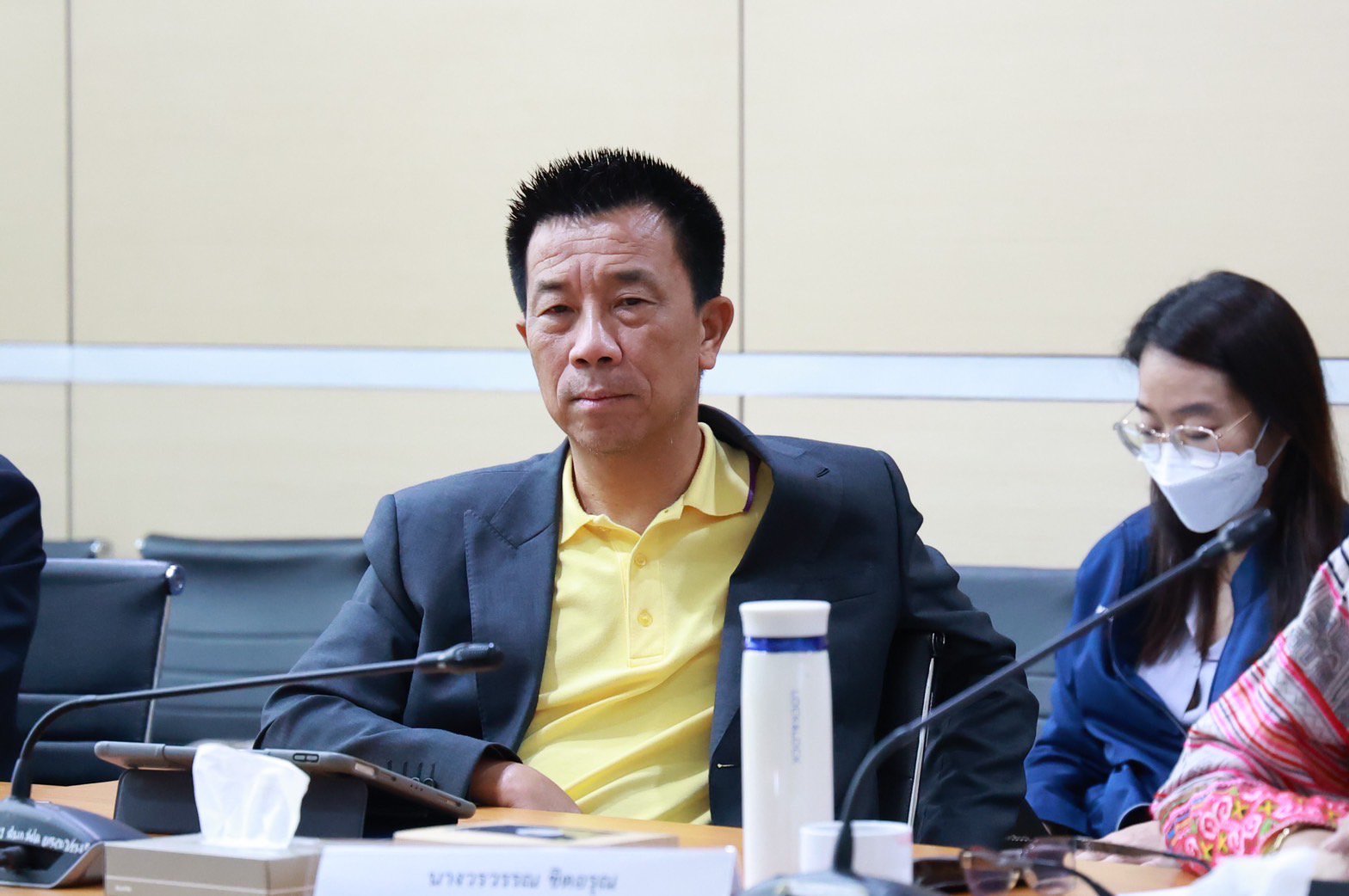 “พิมพ์ภัทรา” ประชุมผู้บริหารกระทรวงอุตสาหกรรม ย้ำ ให้ดูแลประชาชนที่ได้รับผลกระทบจากเหตุไฟไหม้มาบตาพุด – การขนย้ายกากสารเคมี กำชับต้องสื่อสารให้ชัดเจน  พร้อมเร่งรัดออกใบอนุญาต รง.4 และต้องทำให้ถูกต้องตามกระบวนการ