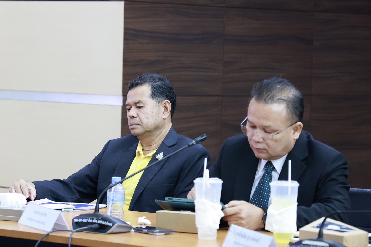 “พิมพ์ภัทรา” ประชุมผู้บริหารกระทรวงอุตสาหกรรม ย้ำ ให้ดูแลประชาชนที่ได้รับผลกระทบจากเหตุไฟไหม้มาบตาพุด – การขนย้ายกากสารเคมี กำชับต้องสื่อสารให้ชัดเจน  พร้อมเร่งรัดออกใบอนุญาต รง.4 และต้องทำให้ถูกต้องตามกระบวนการ