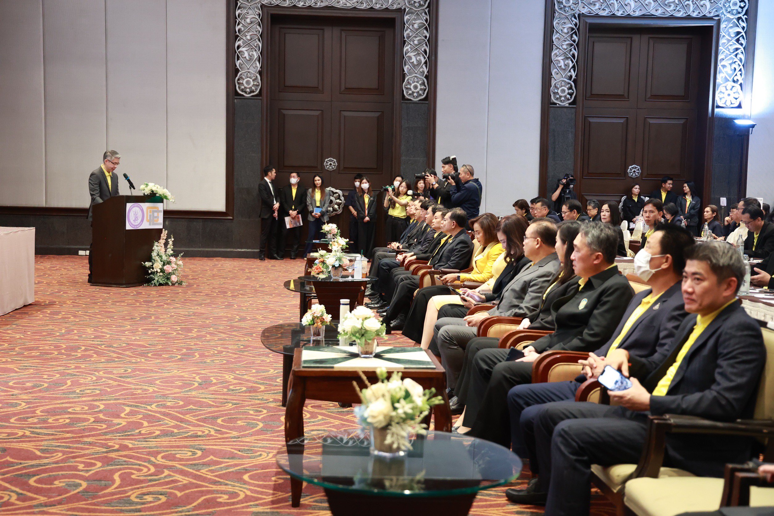 รมว.พิมพ์ภัทรา เร่งเครื่อง ‘ก.อุตสาหกรรม’ มอบนโยบาย ‘รื้อ ลด ปลด สร้าง’ หนุนอุตฯ กระตุ้นเศรษฐกิจไทยตอบโจทย์ตลาดโลก คำนึงถึงประโยชน์และผลกระทบประชาชนเป็นสำคัญ  