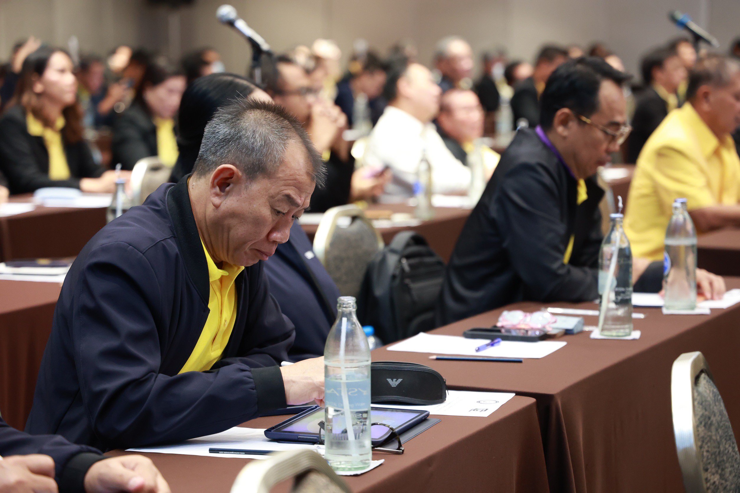 รมว.พิมพ์ภัทรา เร่งเครื่อง ‘ก.อุตสาหกรรม’ มอบนโยบาย ‘รื้อ ลด ปลด สร้าง’ หนุนอุตฯ กระตุ้นเศรษฐกิจไทยตอบโจทย์ตลาดโลก คำนึงถึงประโยชน์และผลกระทบประชาชนเป็นสำคัญ  