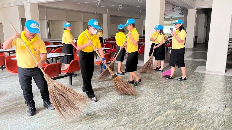 "ดีพร้อม" รวมพลังจิตอาสา ปรับปรุงภูมิทัศน์อาคารนารายณ์รวมพลังคน MIND