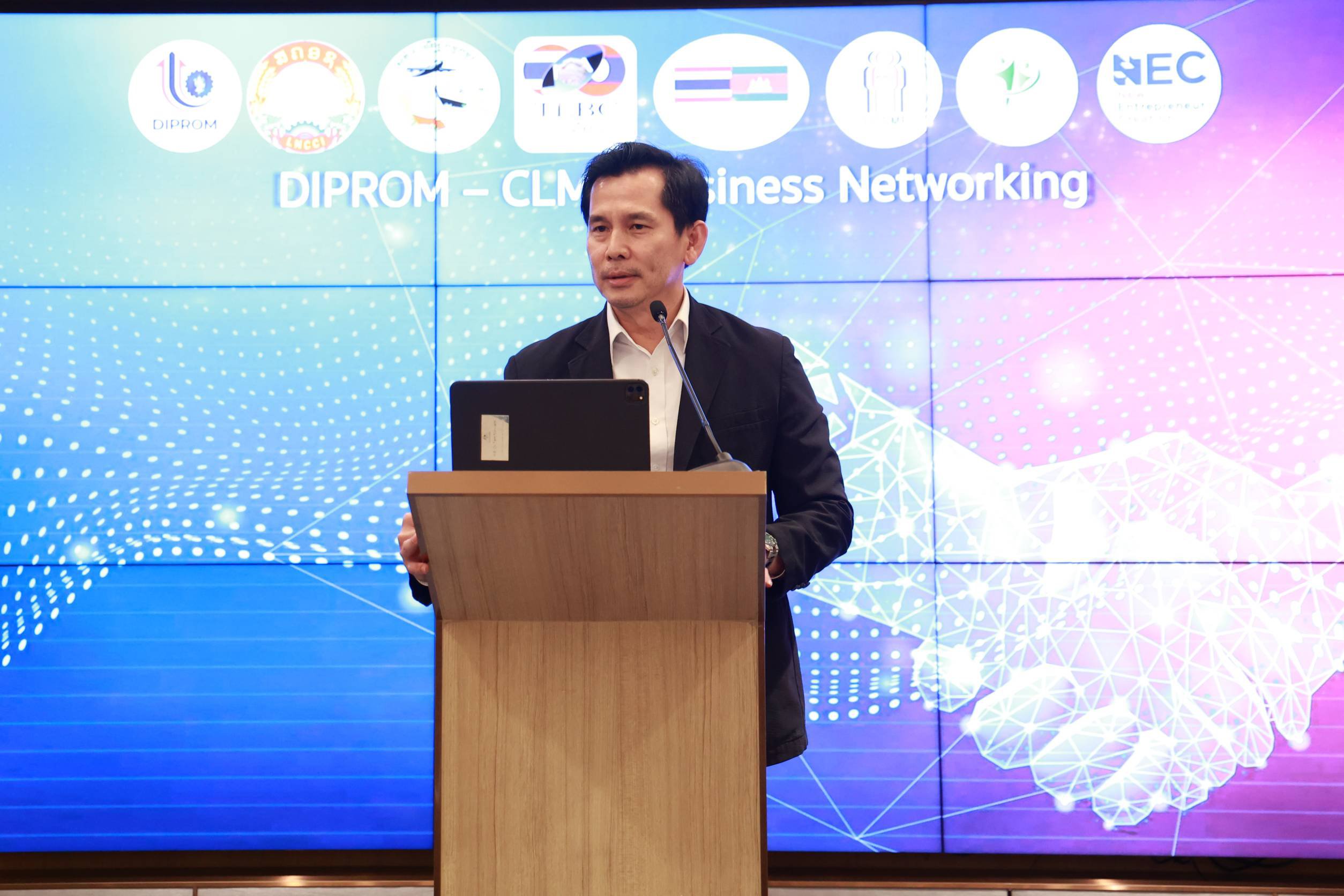 “อสอ.ภาสกร” เดินหน้านำทัพผู้ประกอบการไทย จับคู่ธุรกิจ - สร้างเครือข่ายการค้า CLMV