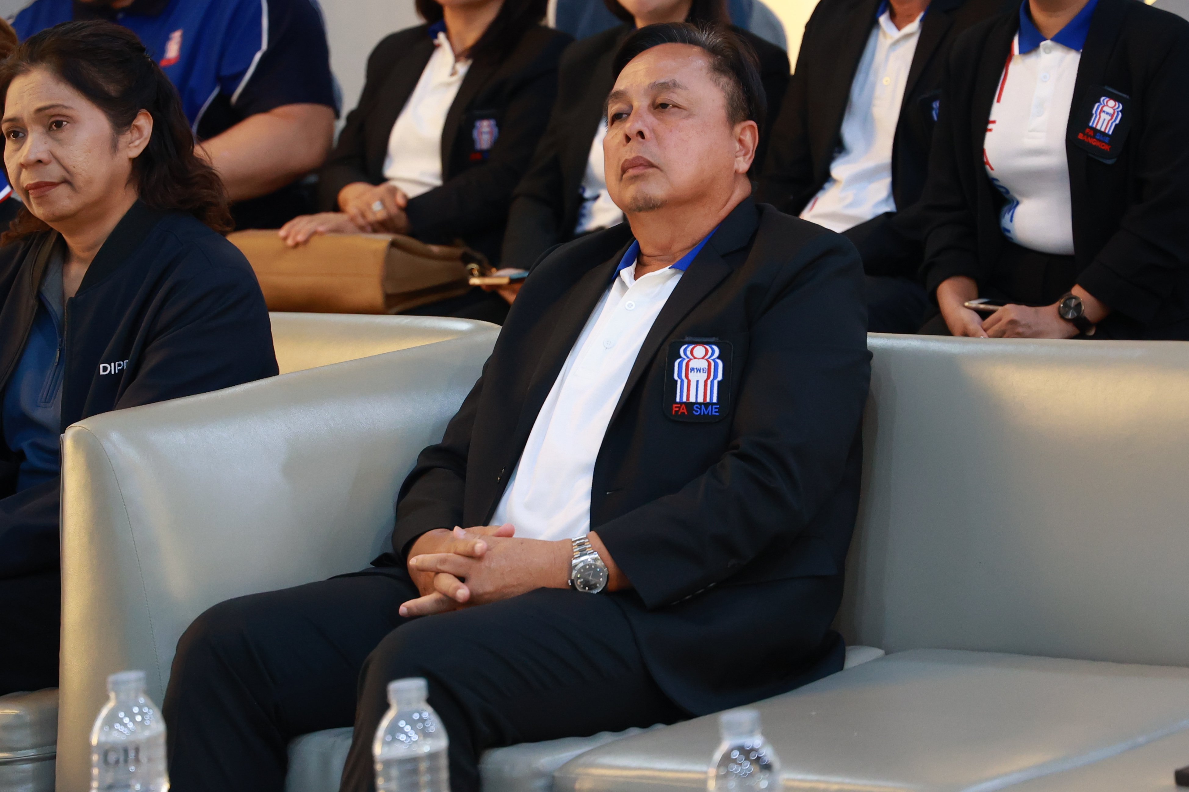 "ดีพร้อม" RESHAPE THE INDUSTRY สานต่อการพัฒนา คพอ.ดีพร้อม น้องใหม่ 412 กรุงเทพฯ