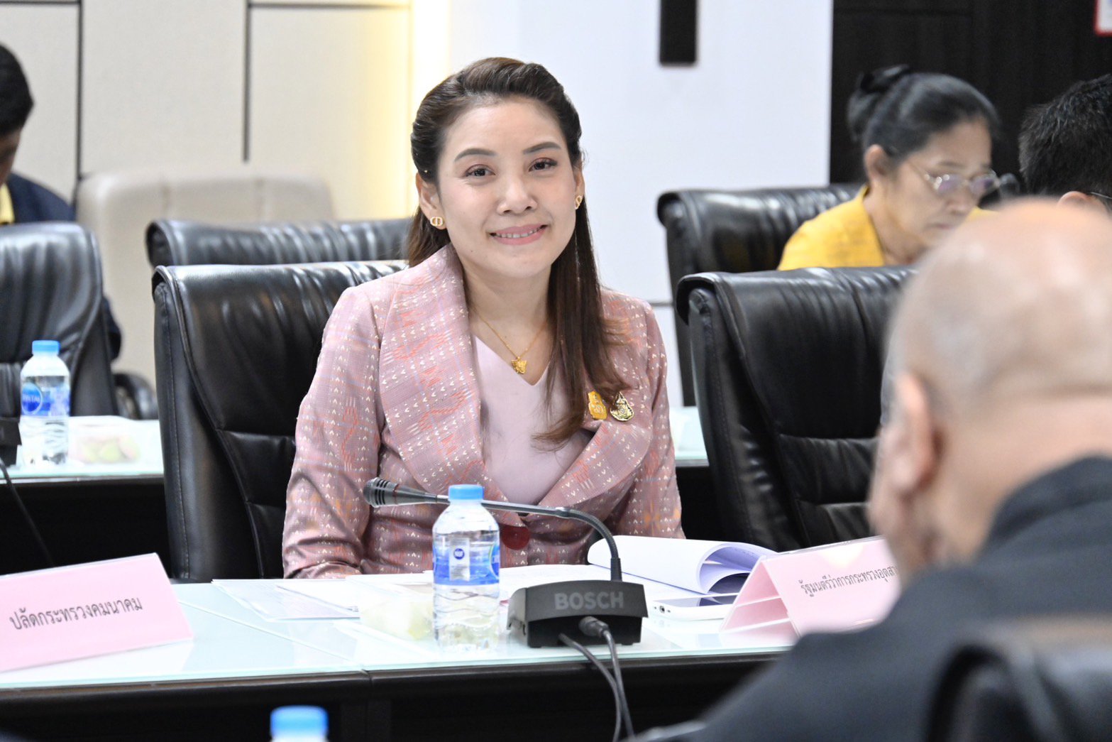 เลขานุการรัฐมนตรีฯ ไพลิน ประชุมคณะกรรมการอำนวยการ หนึ่งตำบล หนึ่งผลิตภัณฑ์ แห่งชาติ (กอ.นตผ.) ครั้งที่ 1/2567