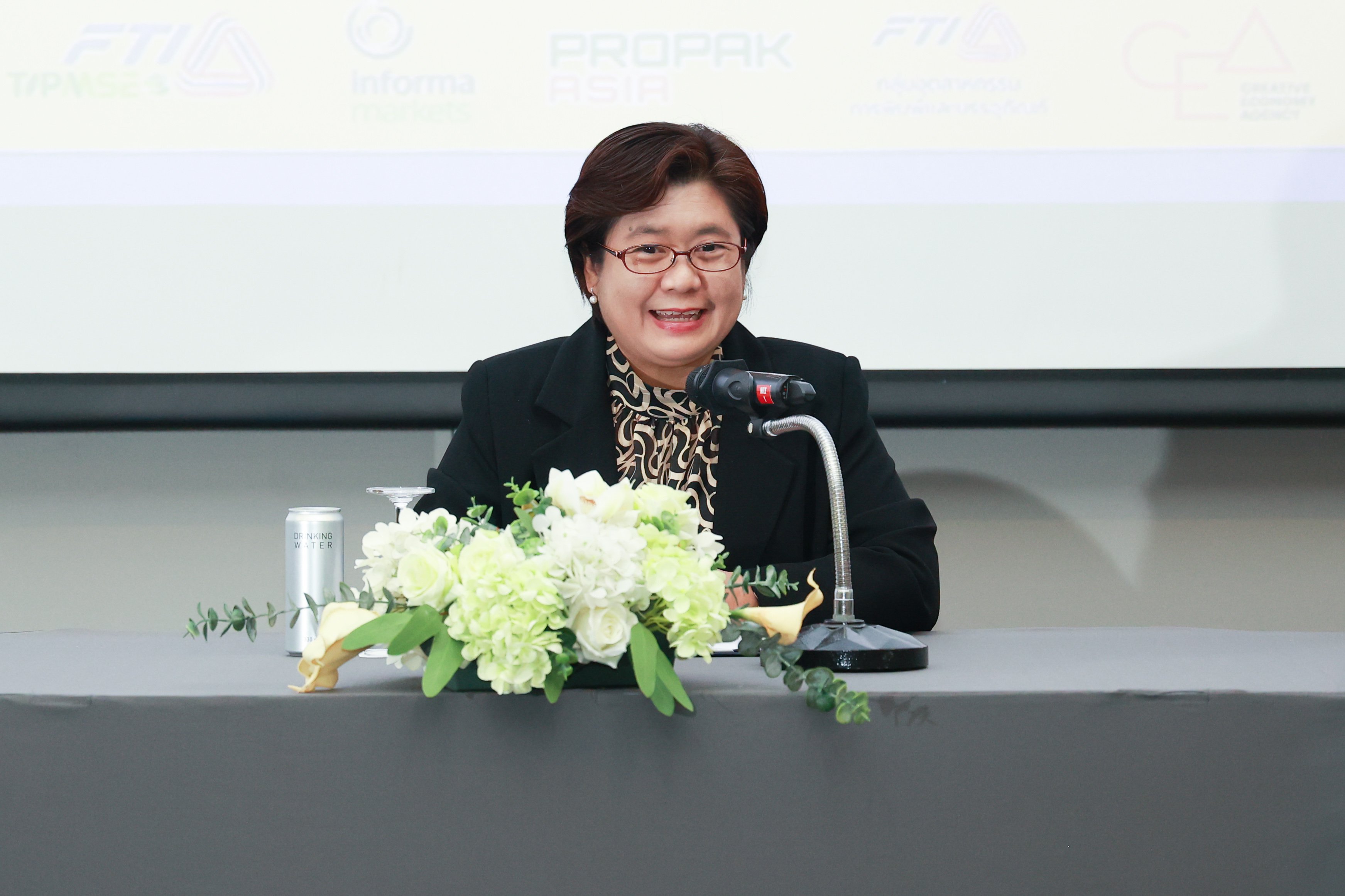 ดีพร้อม ชู 54 สุดยอดบรรจุภัณฑ์ “วิถีไทย (Being Thai)” สู่ซอฟต์พาวเวอร์ สร้างอัตลักษณ์ไทยผ่านบรรจุภัณฑ์ ในงาน “ThaiStar Packaging Awards 2024 