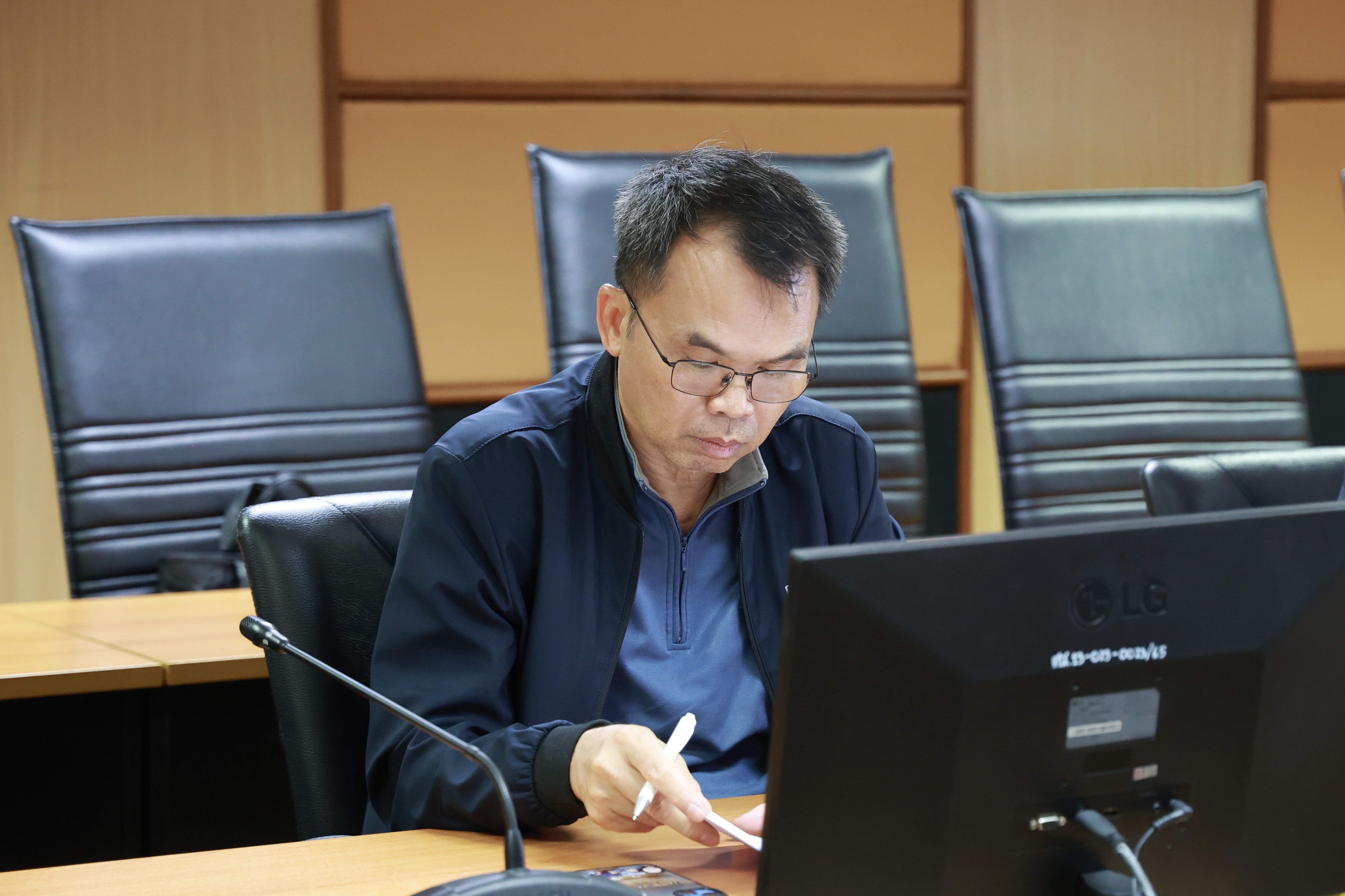 “อสอ.ภาสกร” ประชุมคณะกรรมการจัดทำระบบและกลั่นกรองการประเมินผลปฏิบัติราชการ กสอ. ครั้งที่ 2