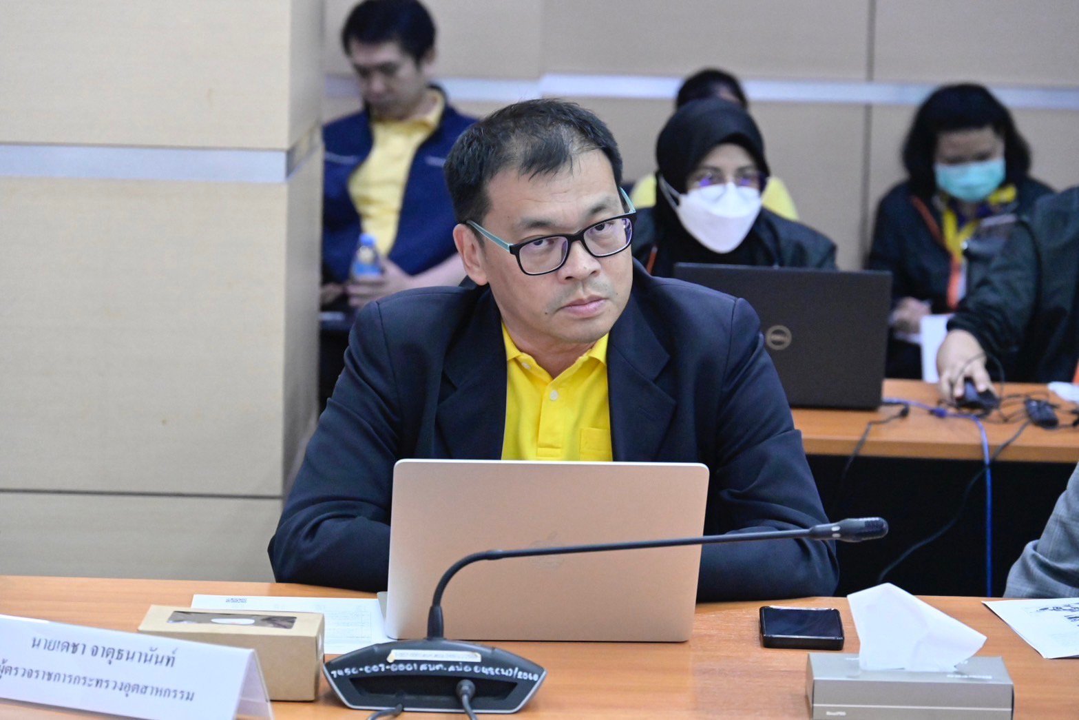 “รมว.พิมพ์ภัทรา” นั่งหัวโต๊ะ ประชุมผู้บริหาร อก. เผย “นายกฯ” กำชับ เร่งใช้มาตรการกระตุ้นการลงทุนเพิ่ม GDP ประเทศ ย้ำดูแลเสริมแกร่งเอสเอ็มอีให้เข้าถึงแหล่งเงินทุน จัดการน้ำในพื้นที่ EEC รวมทั้งควบคุมกระบวนการโรงงานแก้ปัญหาราคาปาล์มตกต่ำ   