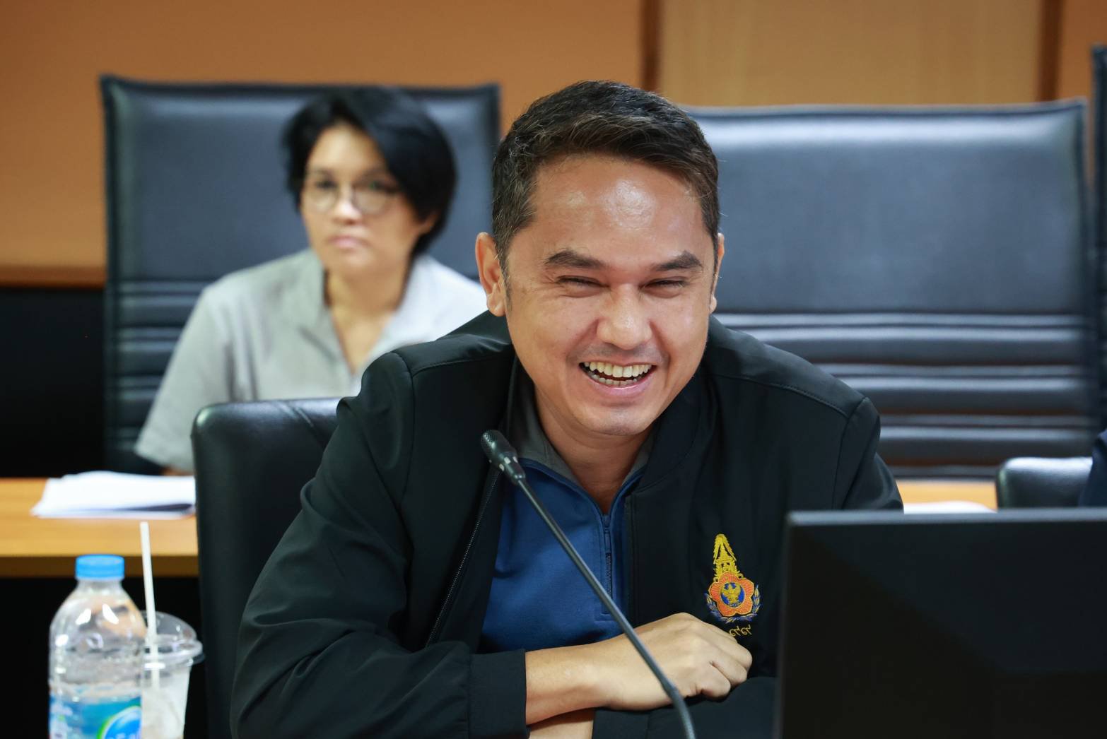 “อสอ.ภาสกร” ประชุมหารือร่วมนารายณ์ภัณฑ์ ส่งเสริมด้านการตลาดและการทำสื่อสมัยใหม่