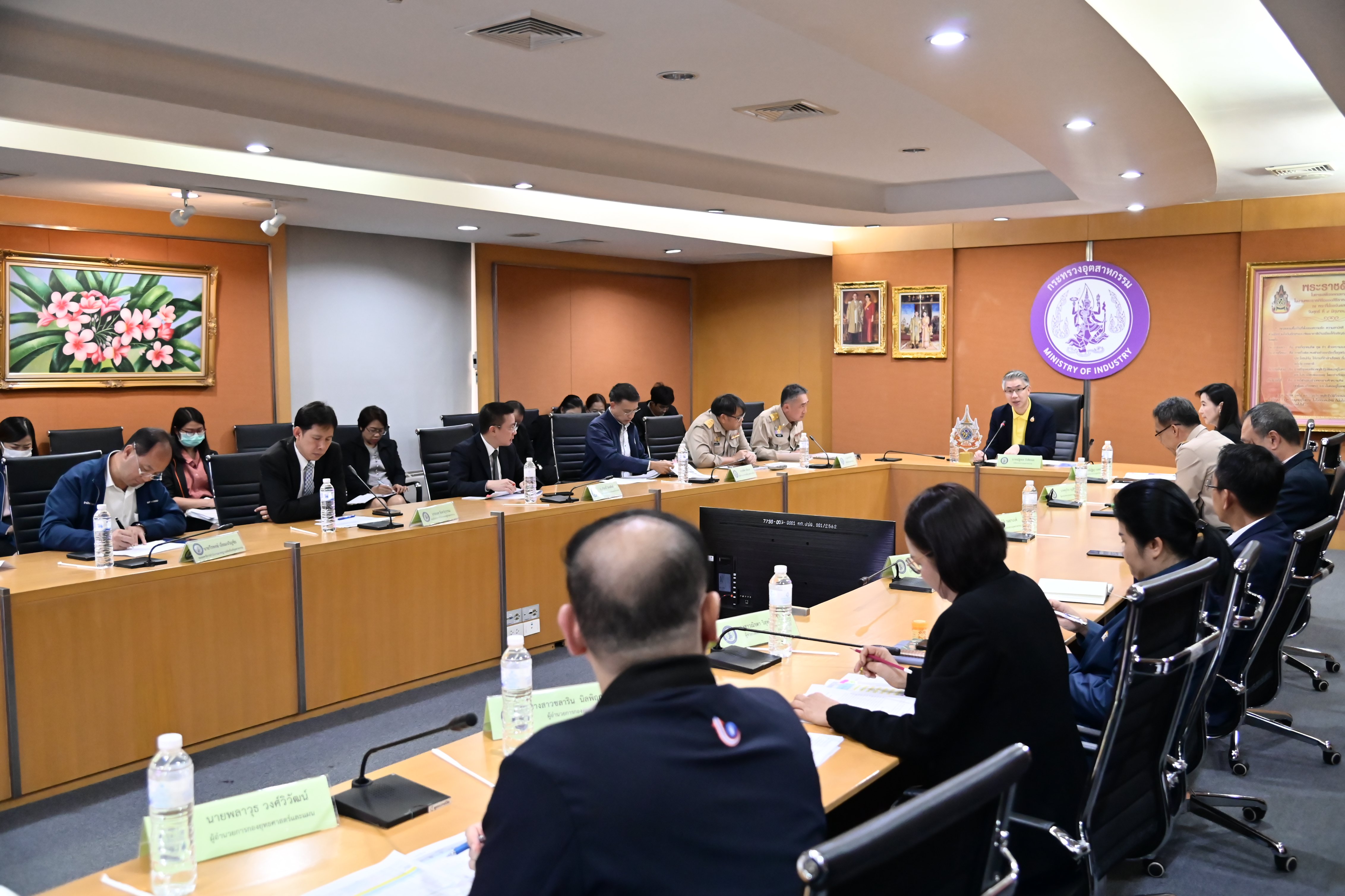 ปลัดฯ ณัฐพล นั่งหัวโต๊ะ ติดตามเร่งรัดการใช้จ่ายงบประมาณรายจ่ายประจำปี 67 ของ อก. ให้เป็นไปตามเป้าหมาย และใช้จ่ายอย่างคุ้มค่าและเกิดประโยชน์สูงสุด