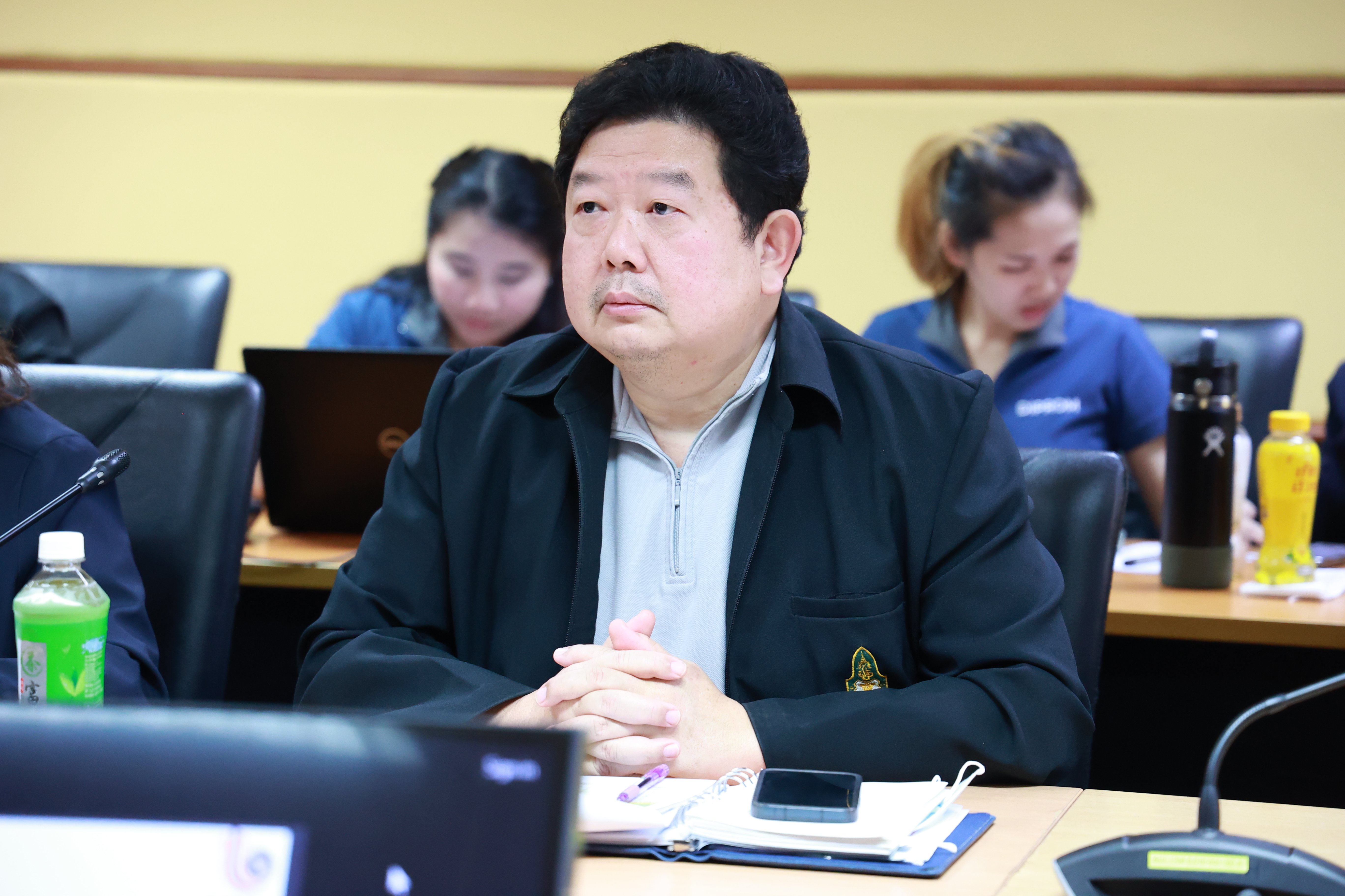 "ดีพร้อม" ประชุมเร่งรัดติดตามการใช้จ่ายงบฯ และผลดำเนินงาน ปี 2567