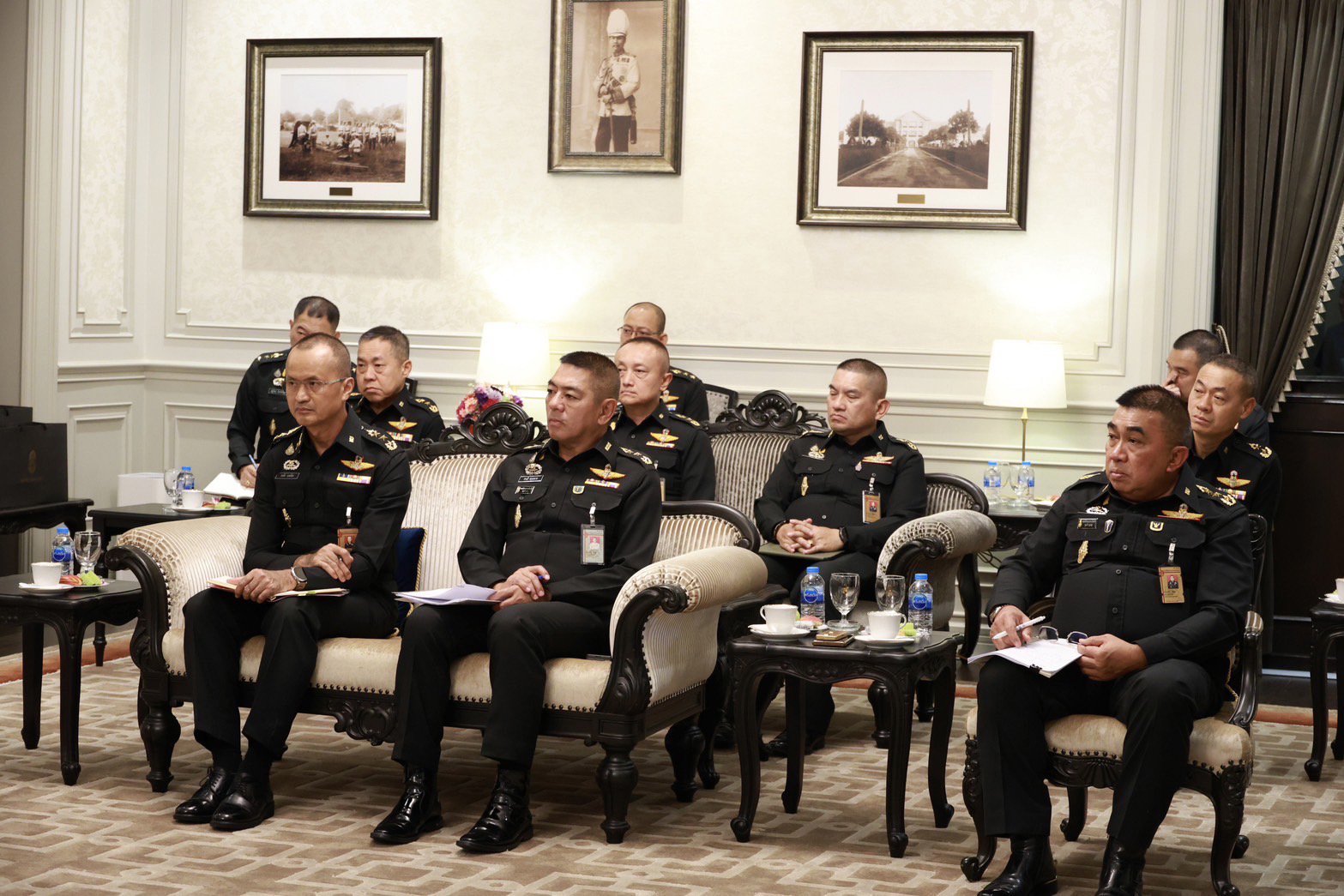 “พิมพ์ภัทรา” หารือ “ผบ.ทบ.” พัฒนาอุตสาหกรรมฮาลาลในพื้นที่ 3 จังหวัดชายแดนใต้ พร้อมสนับสนุนแนวทางพัฒนาอาชีพให้กับทหารหลังปลดประจำการ