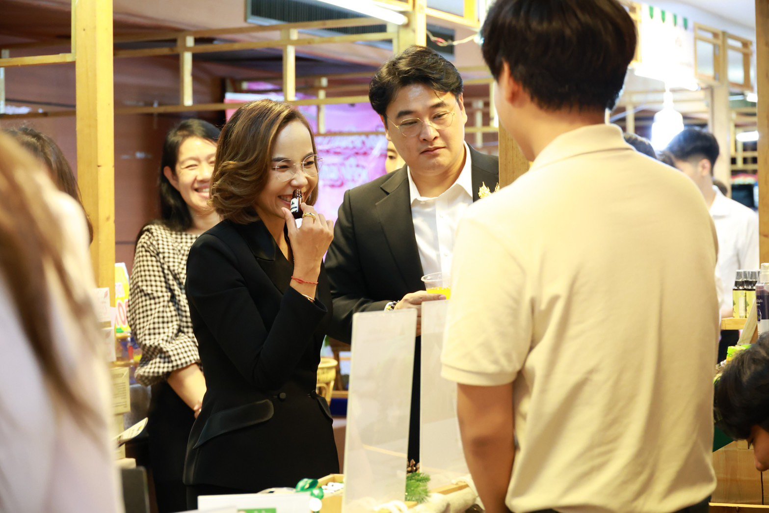 รัฐมนตรีฯ พิมพ์ภัทรา ร่วมให้กำลังใจผู้ประกอบการในกิจกรรม“DIPROM Green fair 2024 : งานแฟร์สีเขียวของคนรักษ์โลก” สร้างช่องทาง โอกาสในการจำหน่ายสินค้า และผลิตภัณฑ์อุตฯ รักษ์โลกสู่การผลิตที่ยั่งยืน