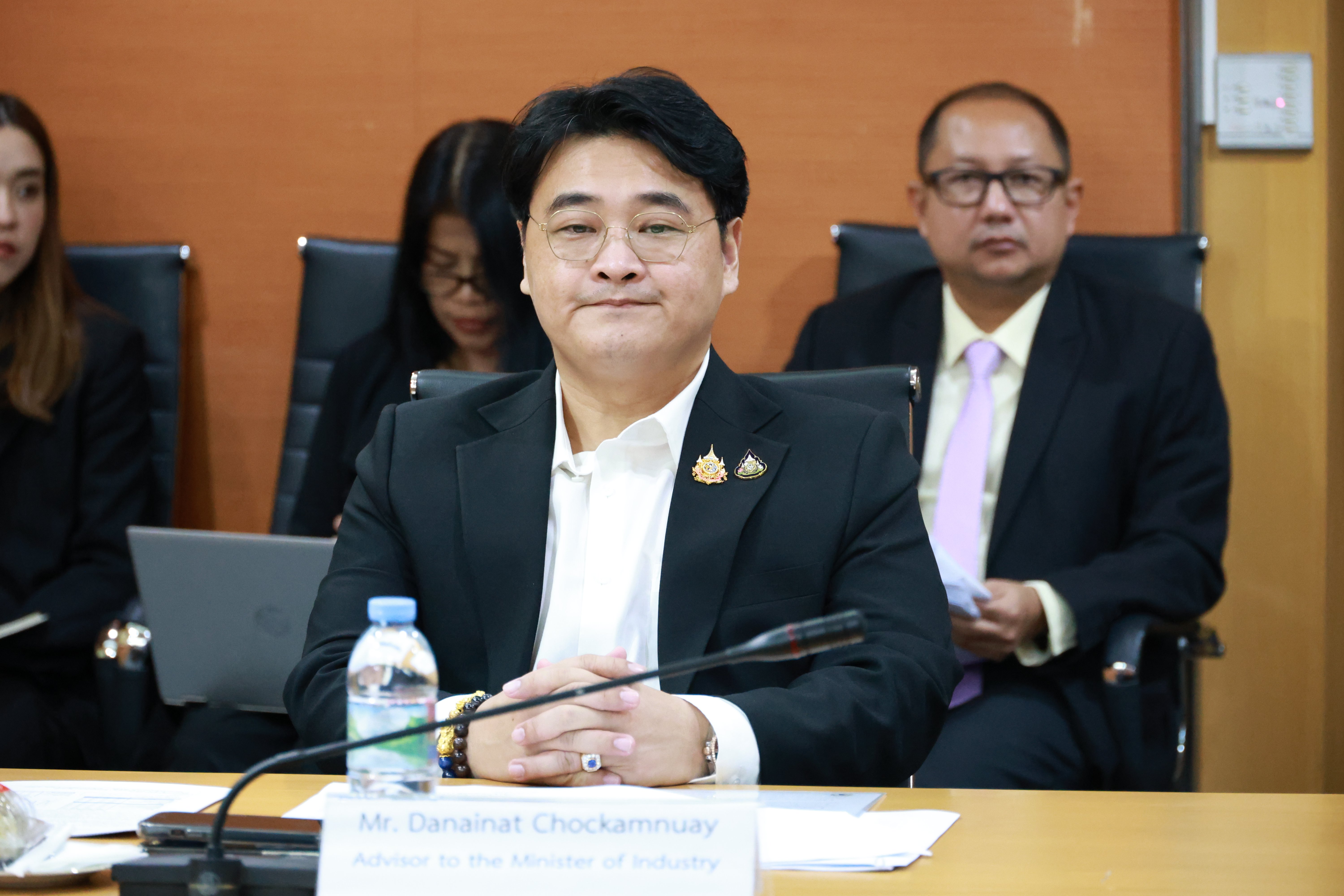 “พิมพ์ภัทรา” พบ ผู้บริหาร JETRO และ JCC หารือปัญหาอุปสรรคทางธุรกิจ ยืนยัน กระทรวงอุตสาหกรรม พร้อมดูแลผู้ประกอบการญี่ปุ่น เพื่อประโยชน์ต่อเศรษฐกิจของสองประเทศ