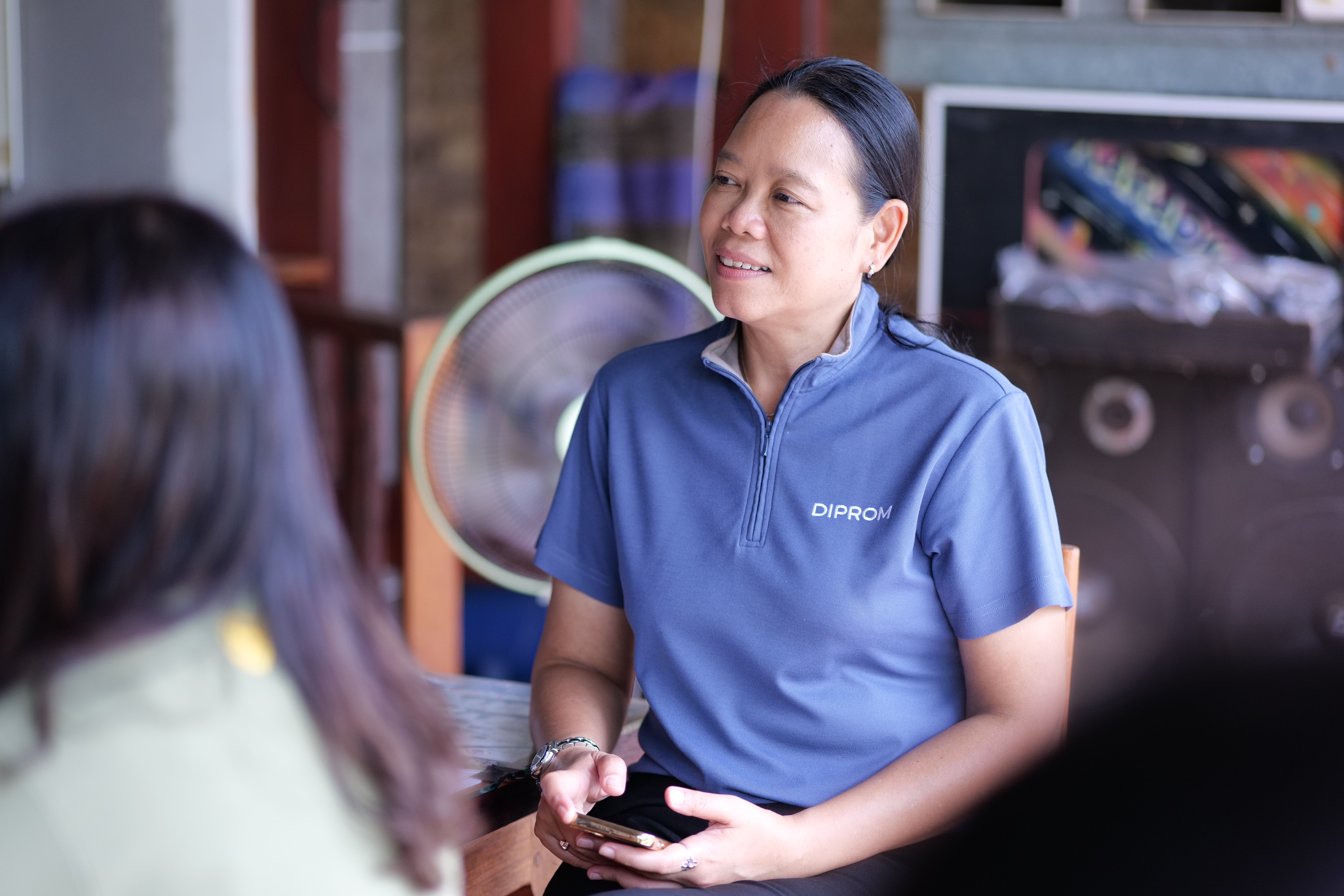 "รสอ.วัชรุน" ร่วมคณะกรรมาธิการอุตสาหกรรมลงพื้นที่ศึกษาดูงานกลุ่มวิสากิจชุมชนไม้กฤษณา
