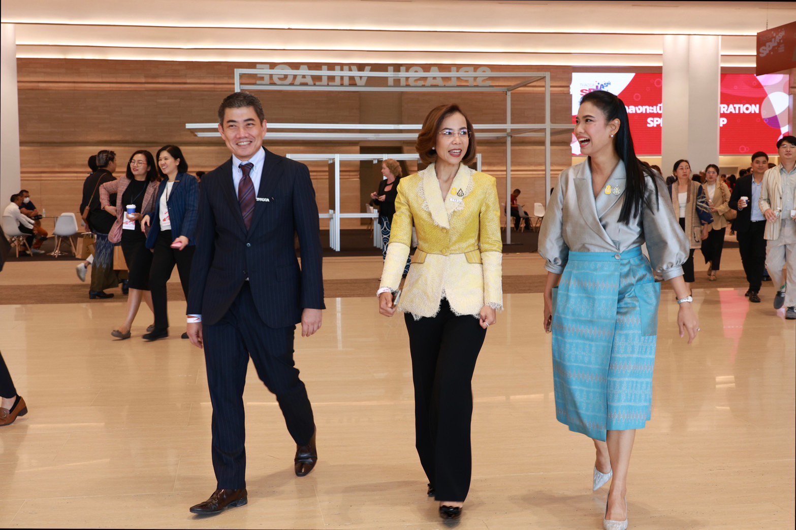 “พิมพ์ภัทรา” ร่วมงาน “THACCA SPLASH : Soft Power Forum 2024” ซูปเปอร์อีเวนท์แห่งปี ดันอาหารฮาลาล อุตสาหกรรมอาหารแห่งอนาคต ปลุกพลังซอฟท์พาวเวอร์ ให้ดังไกลทั่วโลก