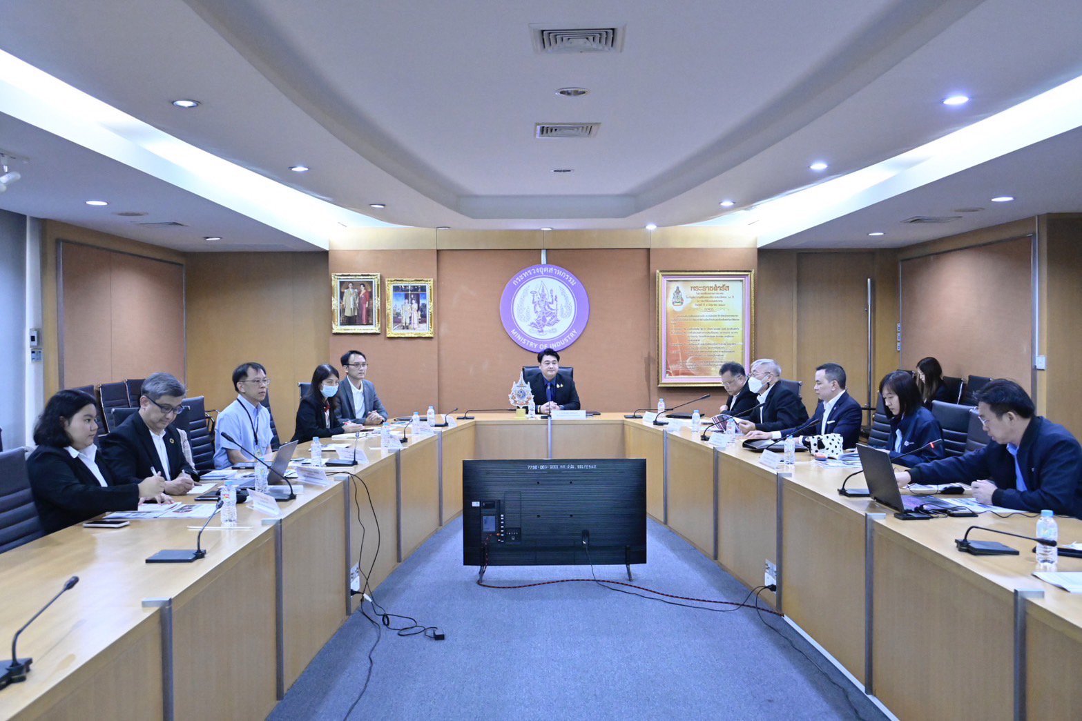 ที่ปรึกษาฯ ดนัยณัฏฐ์ หารือ แนวทางในการดำเนินโครงการแพรตฟอร์มไอโอทีและระบบวิเคราะห์ข้อมูลอุตสาหกรรม IDA