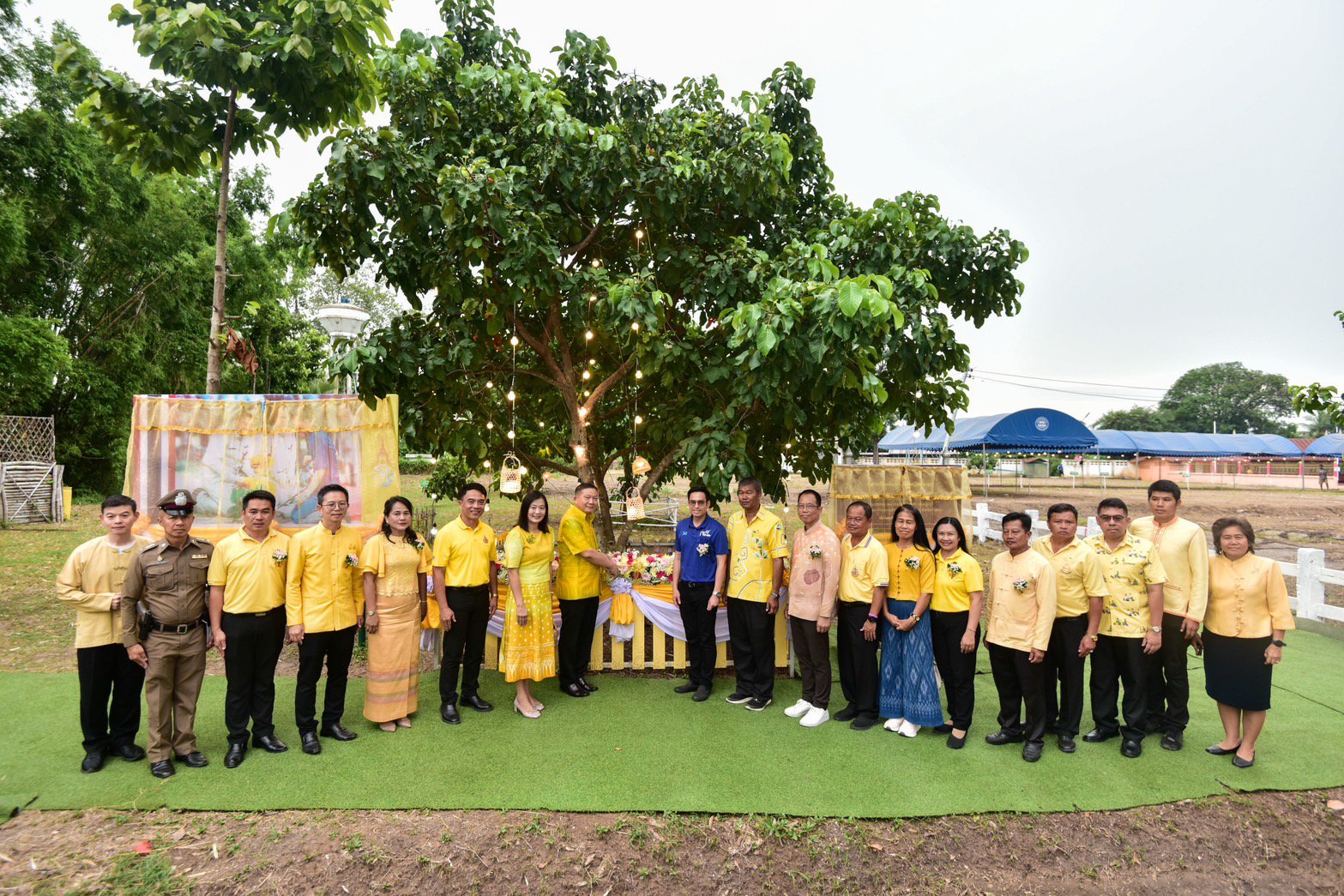 “ดีพร้อม” เดินหน้า RESHAPE THE AREA บางเจ้าฉ่า ผนึกกำลังจัดงานเทศกาลกินกระท้อนทองใบใหญ่ ของดีโพธิ์ทอง
