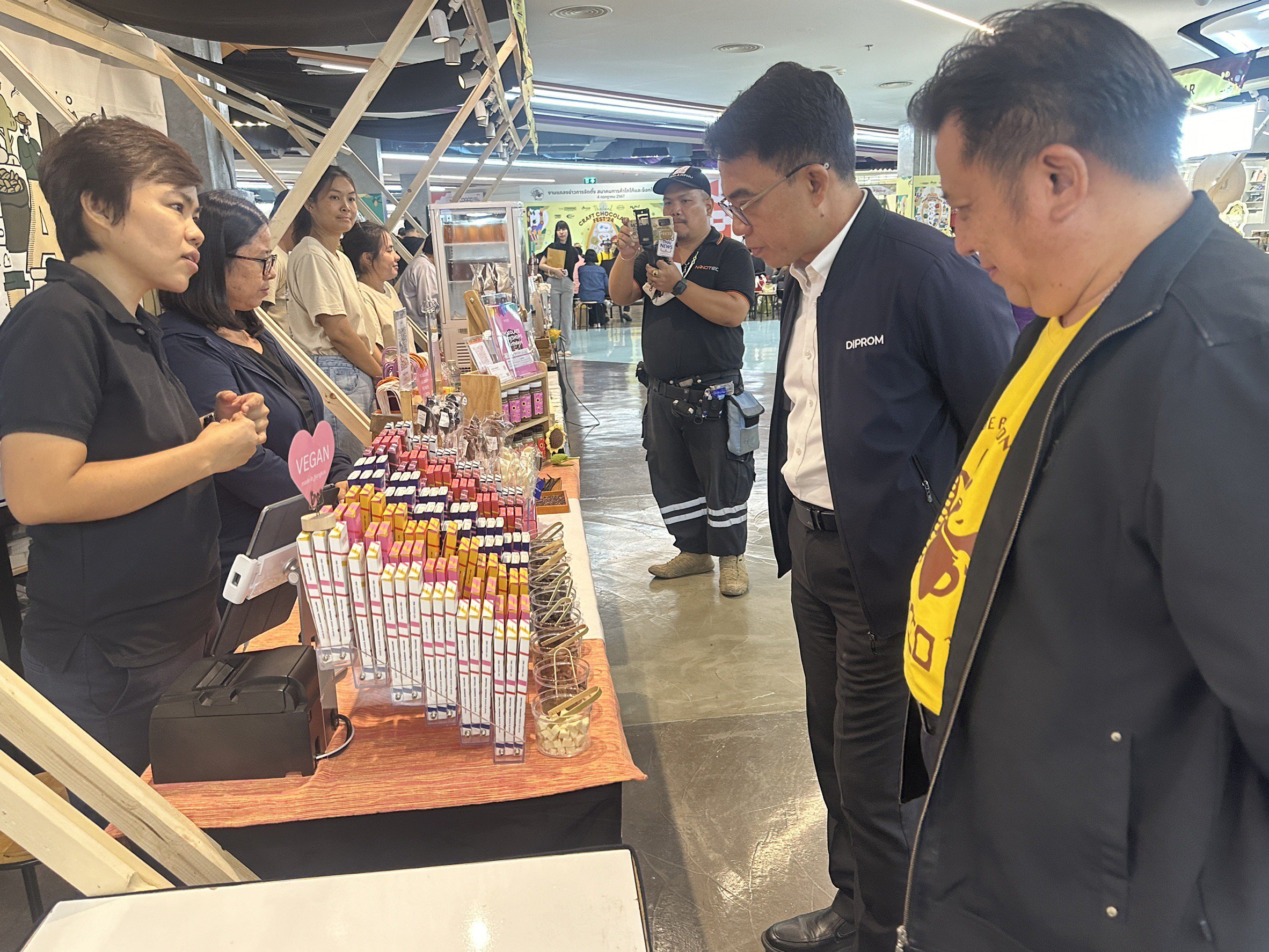 “ดีพร้อม” ร่วมยินดีกับความสำเร็จในการจัดตั้งสมาคมการค้าโกโก้และช็อคโกแลตไทย