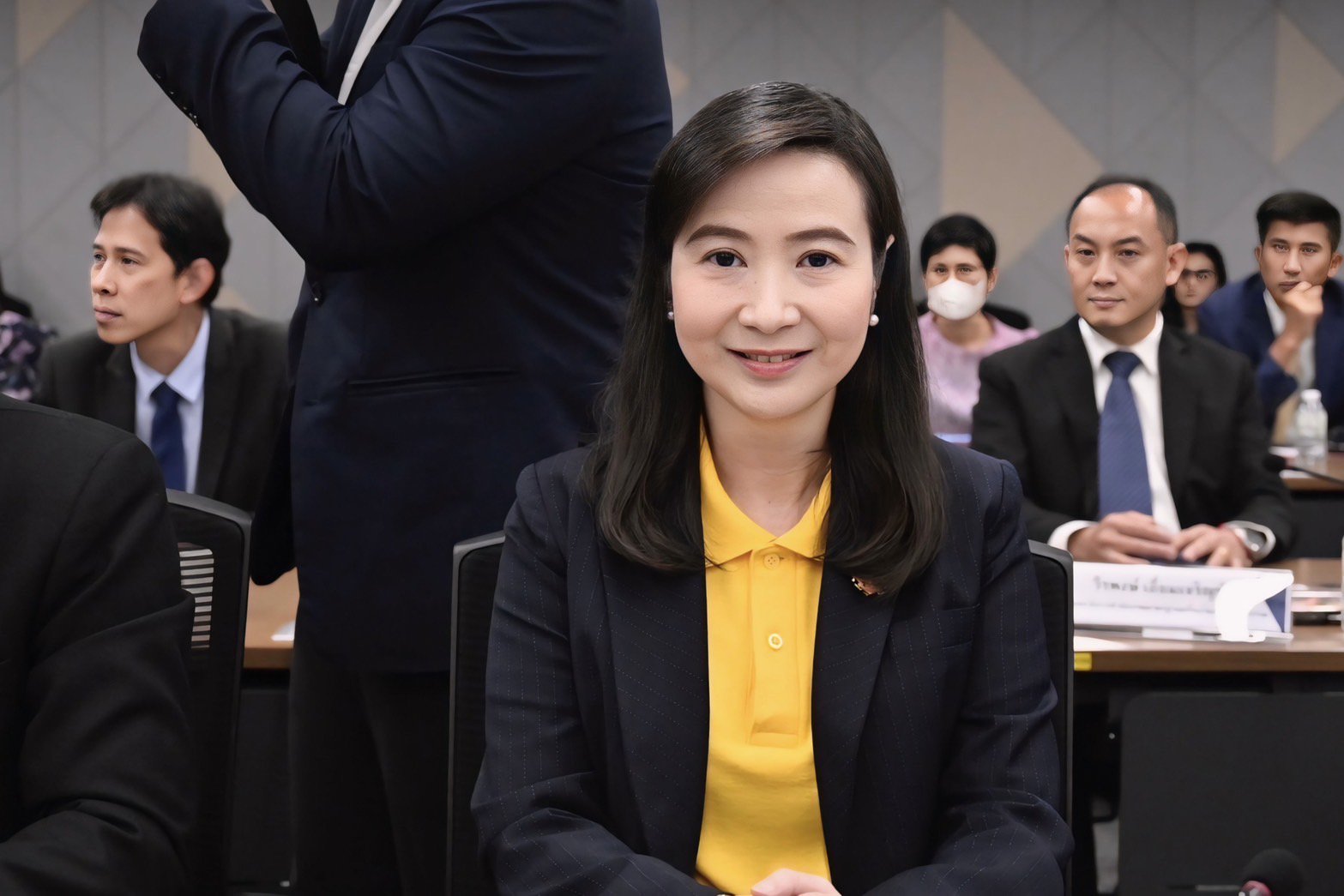 “พิมพ์ภัทรา” หารือ “สภาอุตฯ” หลังเผชิญกติกาใหม่โลก ทำ 22 อุตสาหกรรมดั้งเดิมขีดความสามารถการแข่งขันลดลง เร่งหามาตรการรับมือ พร้อมตั้ง 4 คณะทำงาน ขับเคลื่อนเศรษฐกิจภาคอุตสาหกรรม