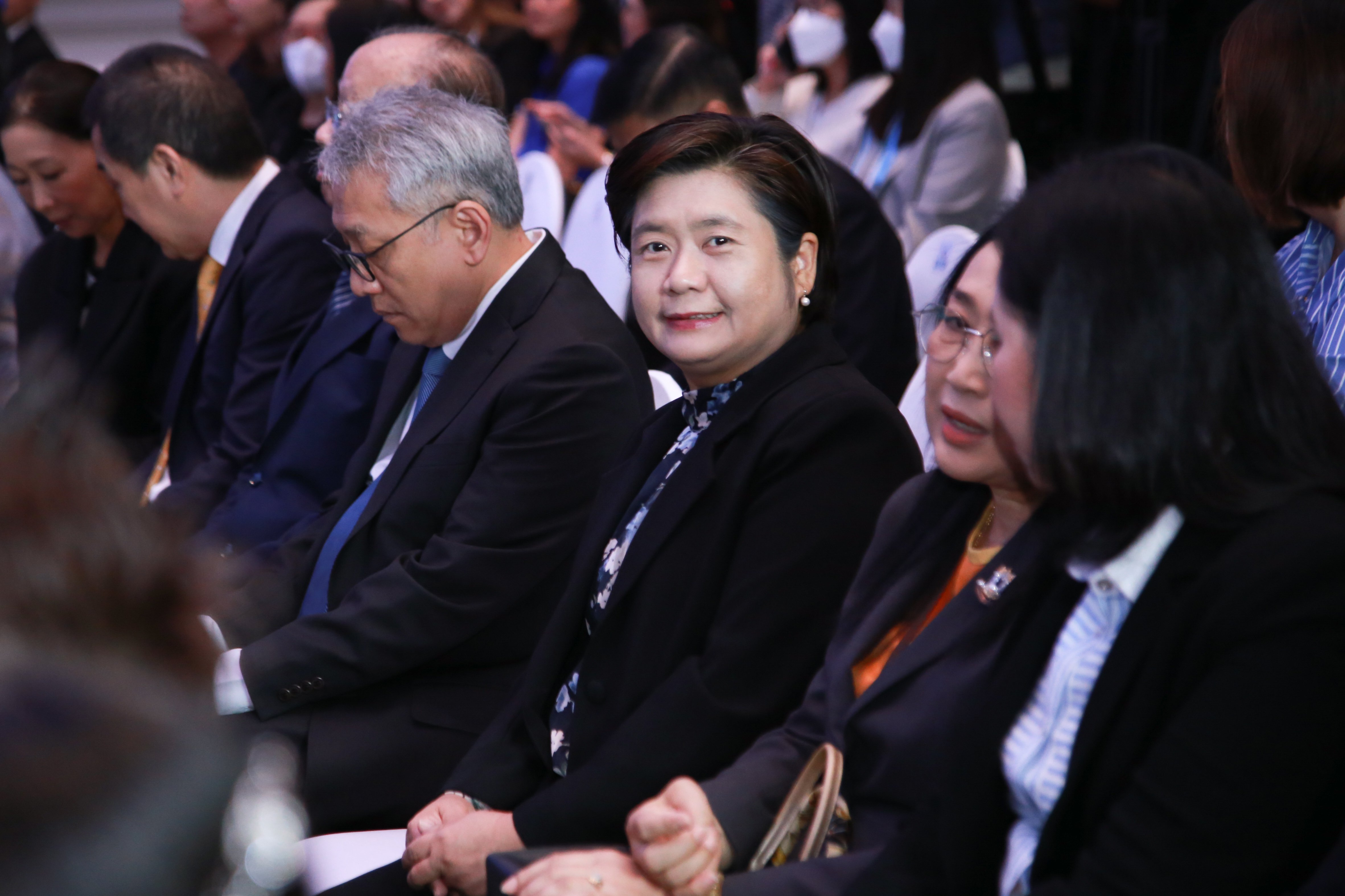 “รสอ. ดวงดาว” ร่วมเป็นสักขีพยานในพิธีลงนาม MOU โครงการค้ำประกันสินเชื่อ บสย. SMEs ยั่งยืน (PGS ระยะที่ 11)