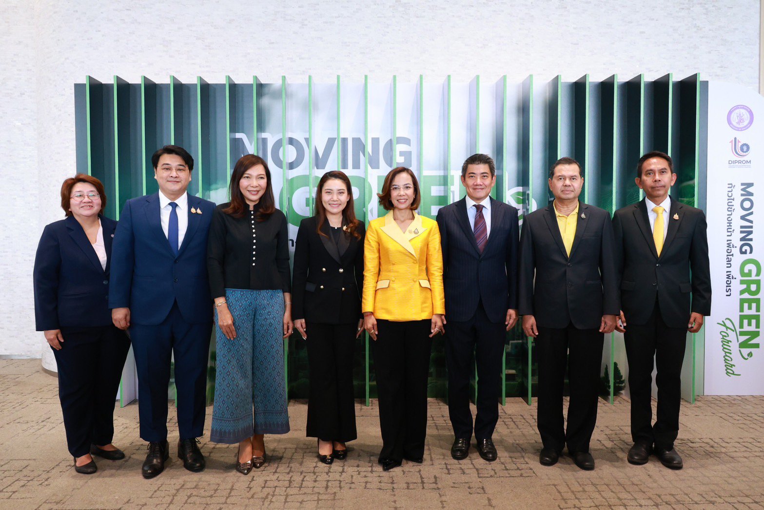 รมว.พิมพ์ภัทรา โชว์วิสัยทัศน์ขับเคลื่อนอุตสาหกรรมสีเขียว เพื่อโลก เพื่อเรา นำร่องลดการปล่อยก๊าซเรือนกระจกได้มากกว่า 7.2 ล้านตันต่อปี