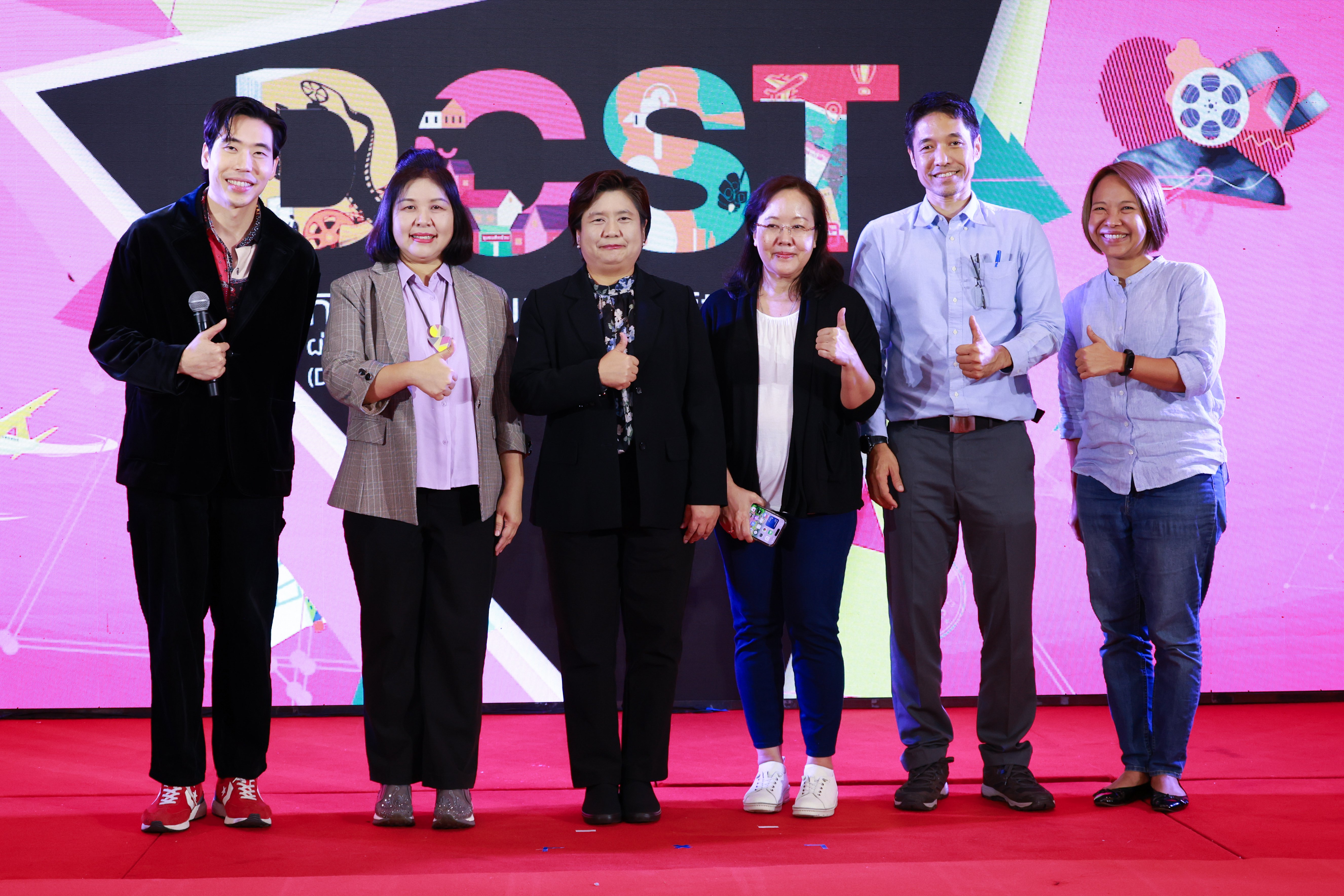 "ดีพร้อม" เปิดบ้านสานฝันนักเขียนบท มืออาชีพดันซอฟต์พาวเวอร์บทละครไทย ออกสู่สายตาชาวโลก