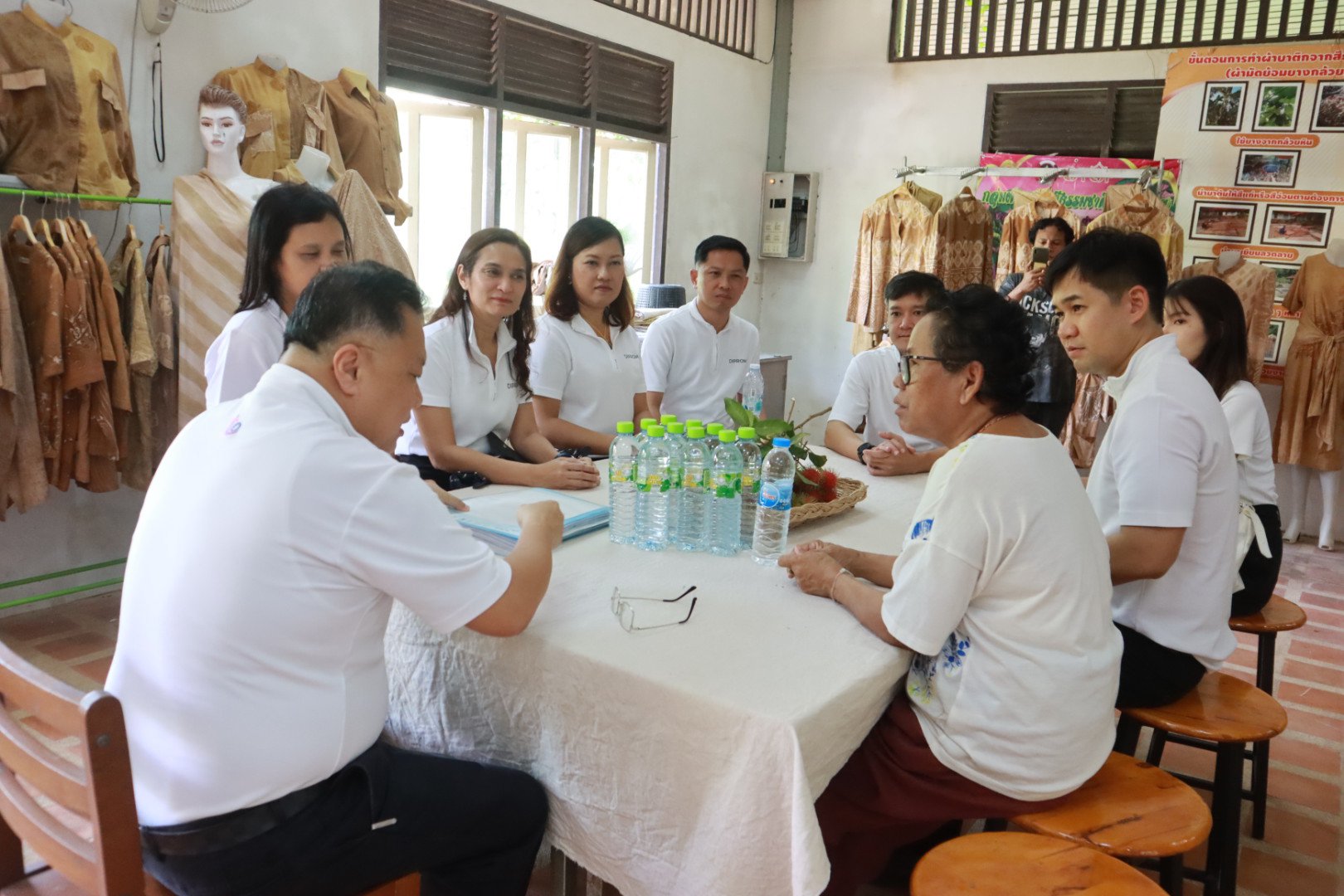 "รสอ.วาที" ลงพื้นที่มอบนโยบายและตรวจเยี่ยมศูนย์ส่งเสริมอุตสาหกรรมภาคที่ 11