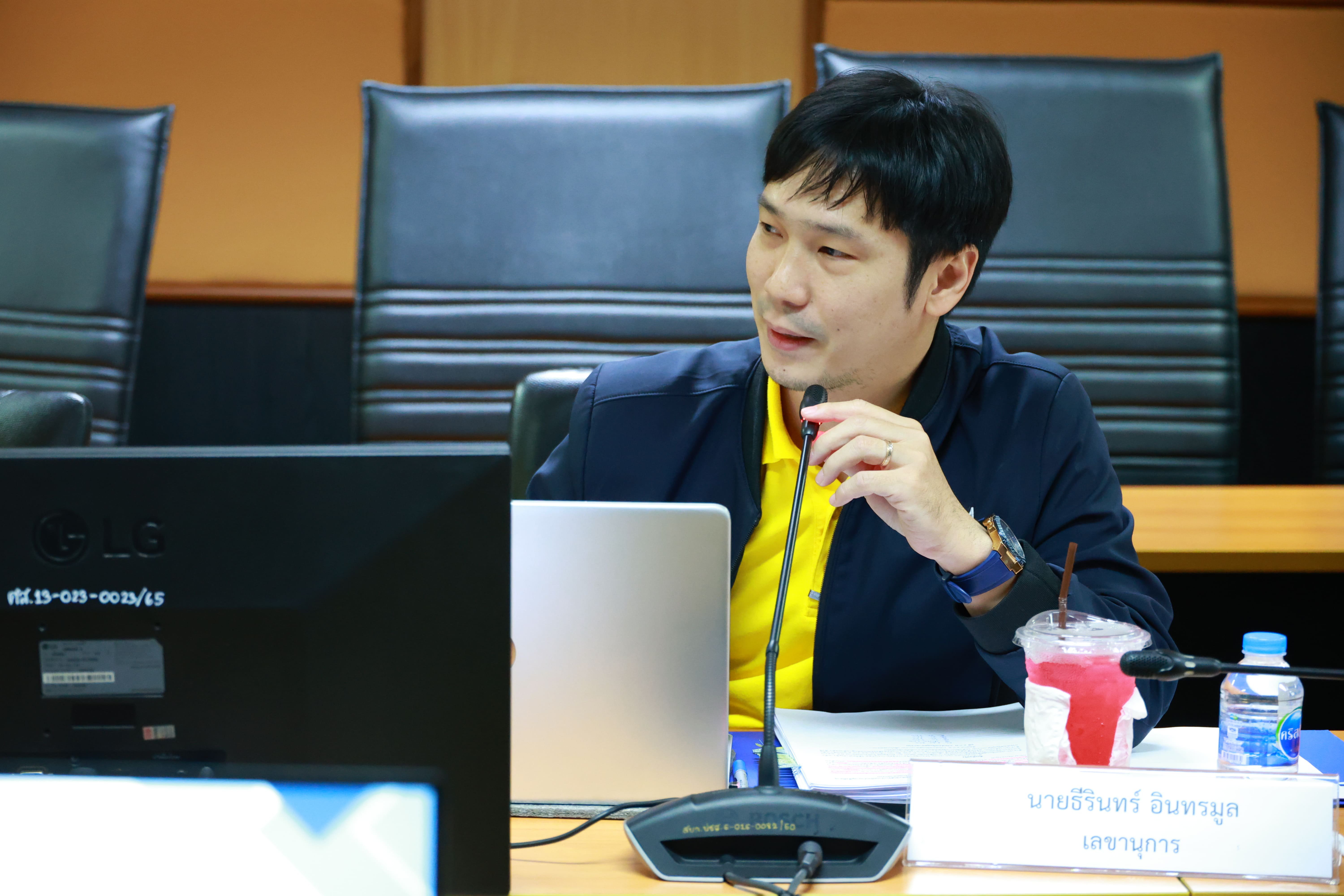 "ดีพร้อม" ประชุม อ.ก.พ. กรมส่งเสริมอุตสาหกรรม ครั้งที่ 1 / 2567