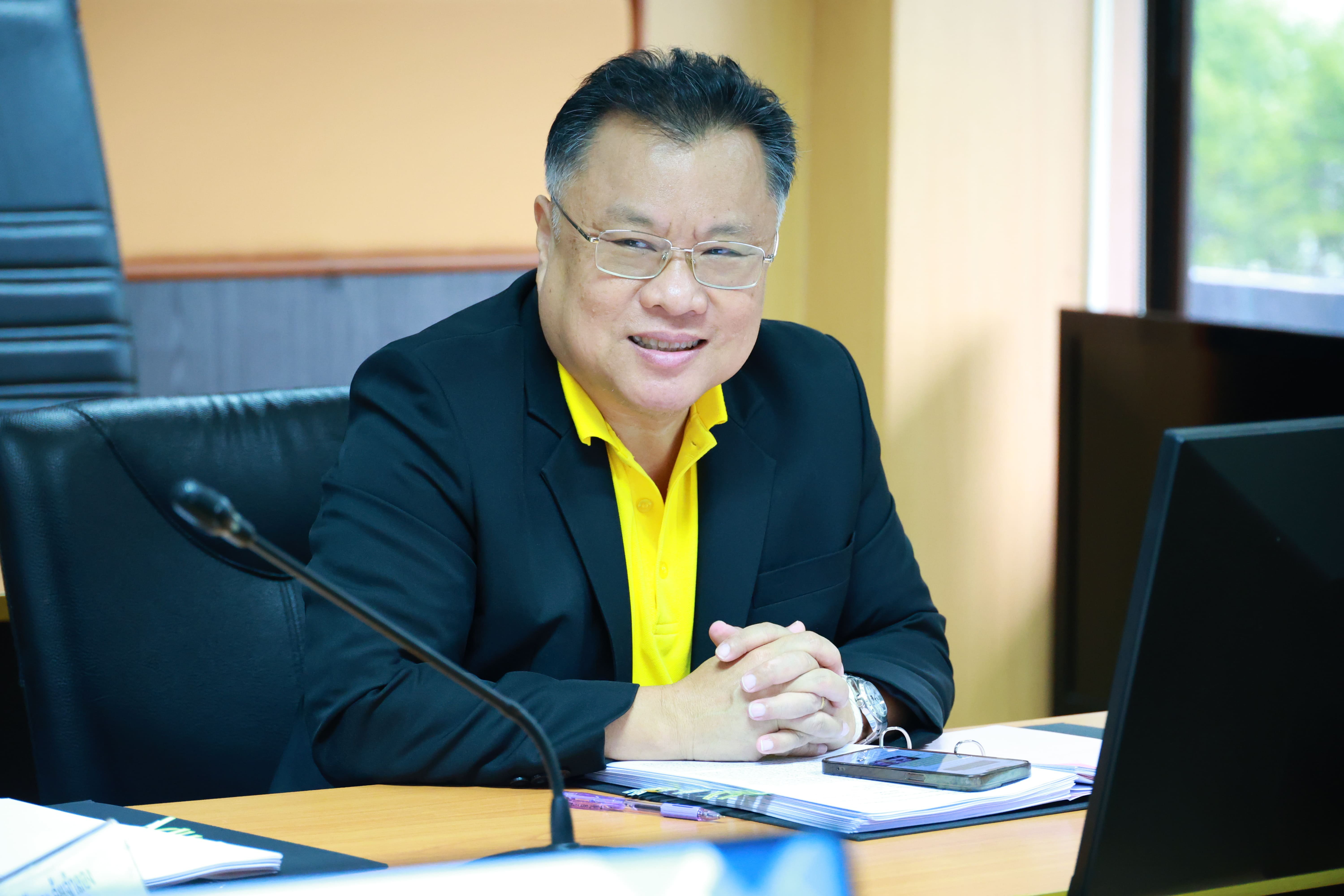 "ดีพร้อม" ประชุม อ.ก.พ. กรมส่งเสริมอุตสาหกรรม ครั้งที่ 1 / 2567