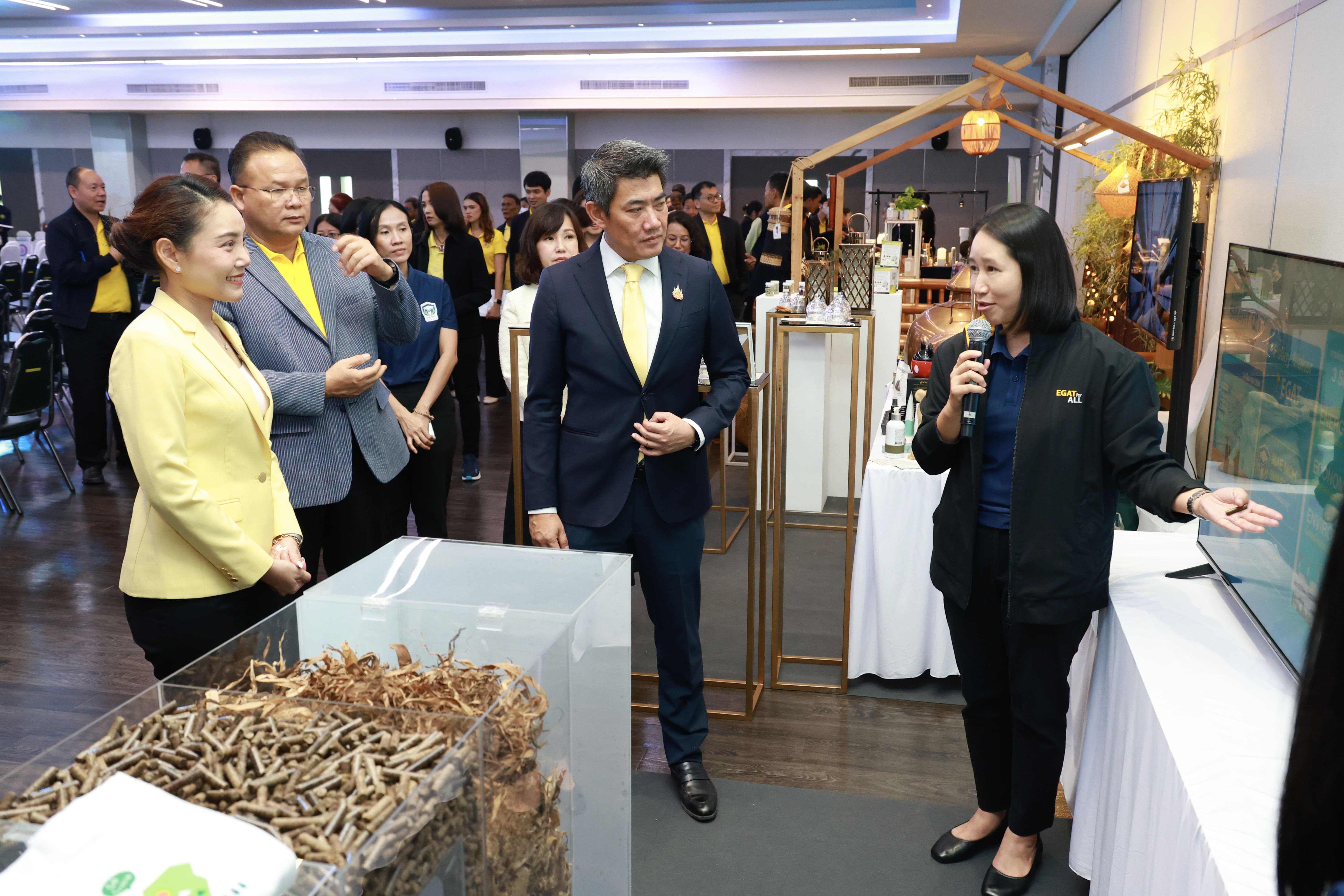 ดีพร้อม จับมือ สภาเกษตรกรแห่งชาติ ติดปีกเกษตรกรด้วยเกษตรอุตสาหกรรม ชูเทคโนโลยีและนวัตกรรม หวังเพิ่มรายได้ชุมชน ดันเศรษฐกิจโตกว่า 8 พันล้านบาท