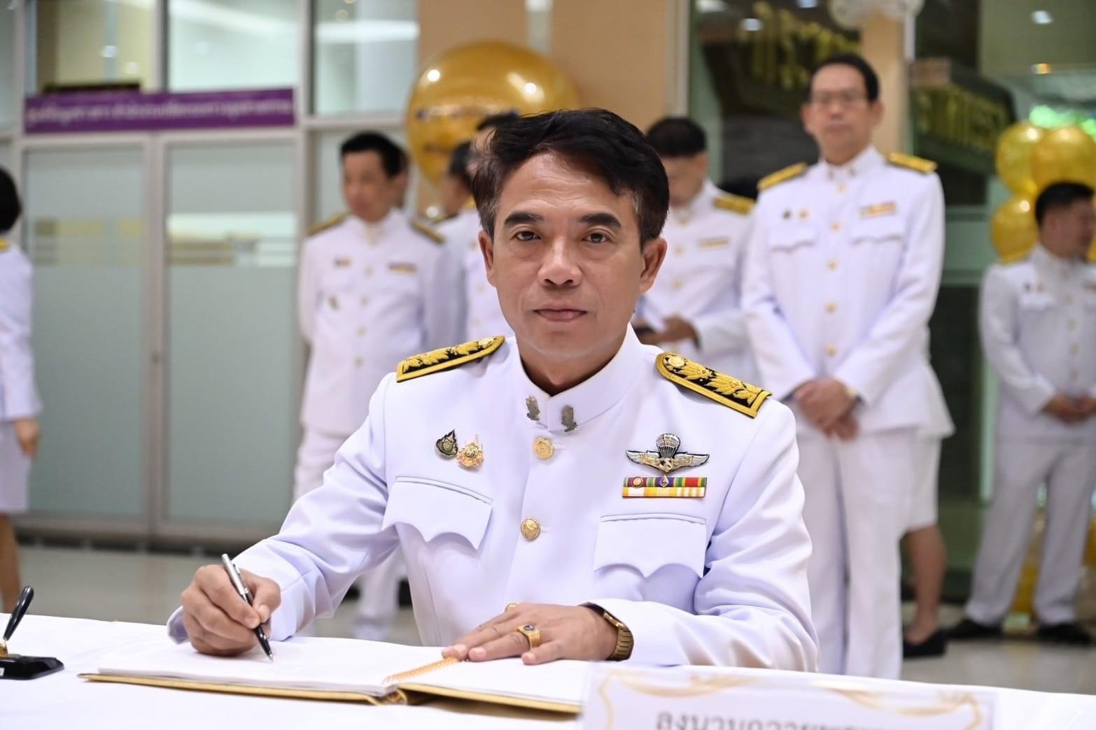 ปลัดฯ ณัฐพล นำทีมข้าราชการ อก. กล่าวถวายสัตย์ปฏิญาณเพื่อเป็นข้าราชการที่ดีและพลังของแผ่นดิน พร้อมลงนามถวายพระพร เนื่องในโอกาสพระราชพิธีมหามงคลเฉลิมพระชนมพรรษา 6 รอบ 28 กรกฎาคม 2567