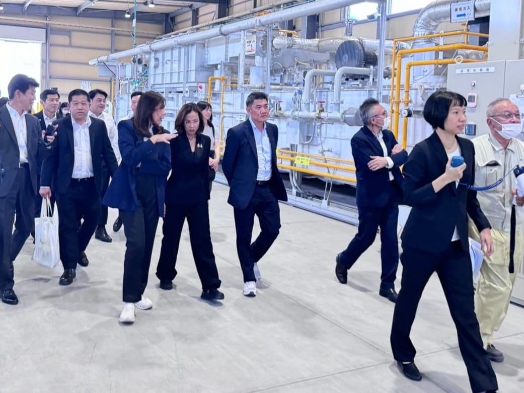 รัฐมนตรีฯ พิมพ์ภัทรา ยกทัพทีม อก. เปิดตัวนิคมฯ Circular พร้อมสร้างความร่วมมือนักลงทุนญี่ปุ่น สร้าง Supply chain สู่เป้าหมาย Zero waste   