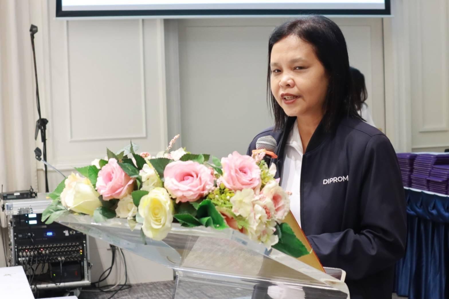 "รสอ.วาที" ล่องใต้ มอบวุฒิบัตร “คพอ.ดีพร้อม” ดันศักยภาพการประกอบธุรกิจภาคใต้ให้ยั่งยืน