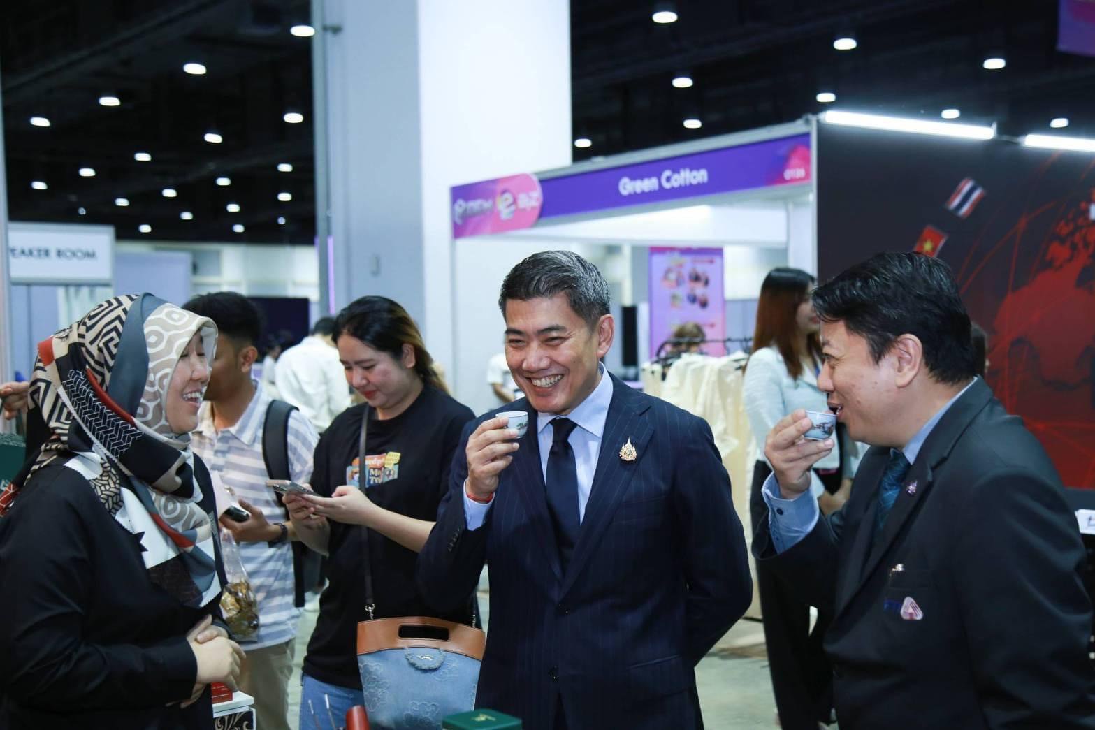 "ดีพร้อม" ผนึกกำลังพันธมิตร ปั้นนักธุรกิจใหม่ ต่อยอดธุรกิจไทยให้แข็งแกร่ง