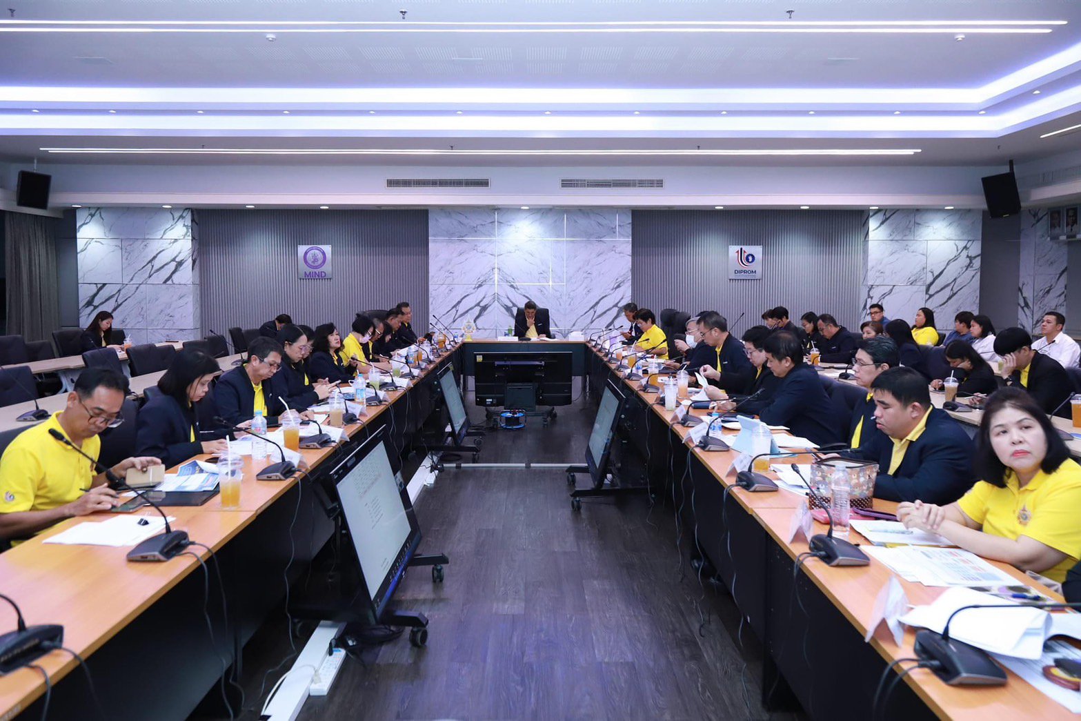 "อธิบดีภาสกร" นำประชุมผู้บริหารดีพร้อม ครั้งที่ 92-9/2567