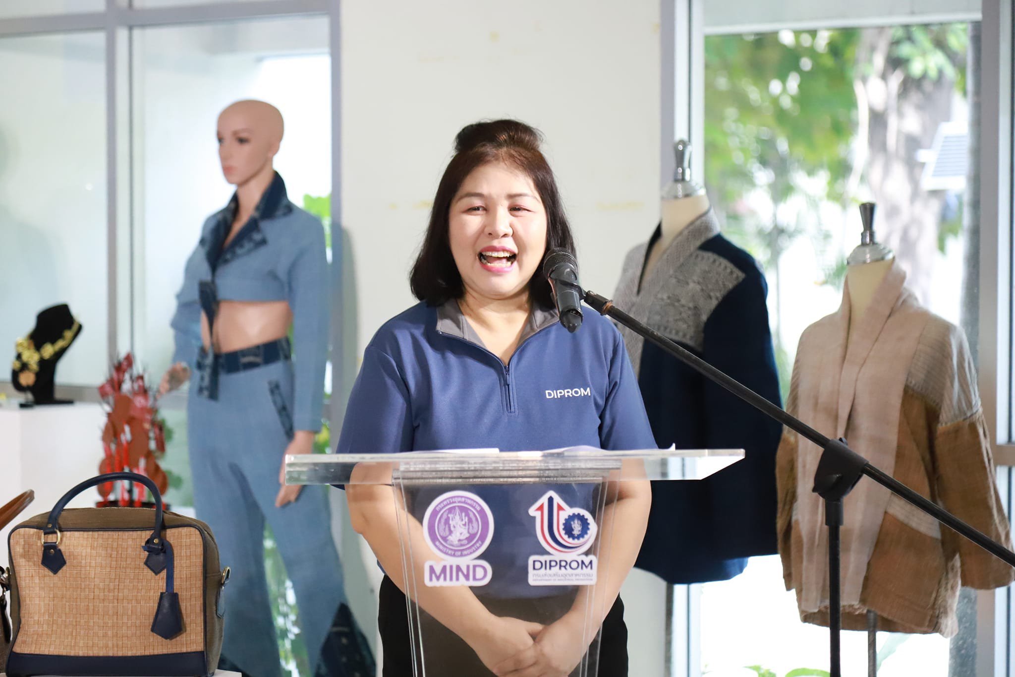 “ดีพร้อม” อัปสกิลบุคลากรดีพร้อม เตรียมขยายบริการศูนย์ DIPROM Thai-IDC 