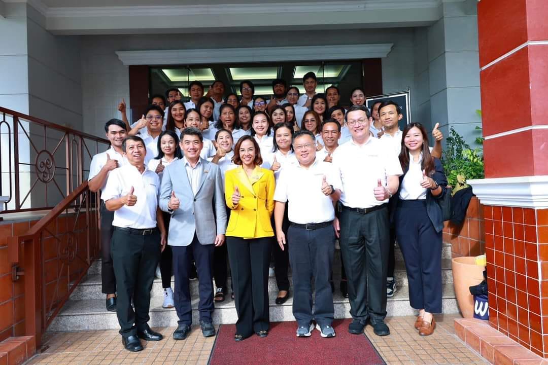 รมว.พิมพ์ภัทรา เร่งดีพร้อมขับเคลื่อนอุตสาหกรรมสีเขียวในพื้นที่ภาคใต้ ดันธุรกิจเป็นมิตรกับสิ่งแวดล้อม ลดการปล่อยก๊าซเรือนกระจก เพื่อโลก เพื่อเรา 