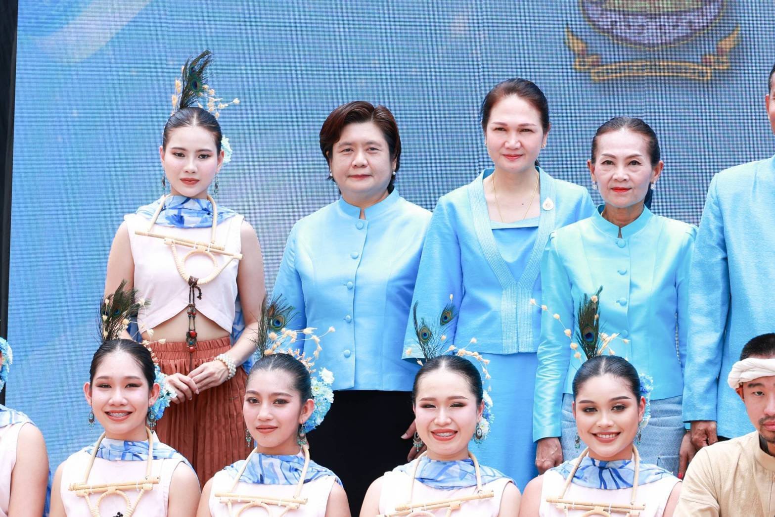 "รองอธิบดีดวงดาว" ร่วมงานแพรพัสตรา บรมราชินีนาถ
