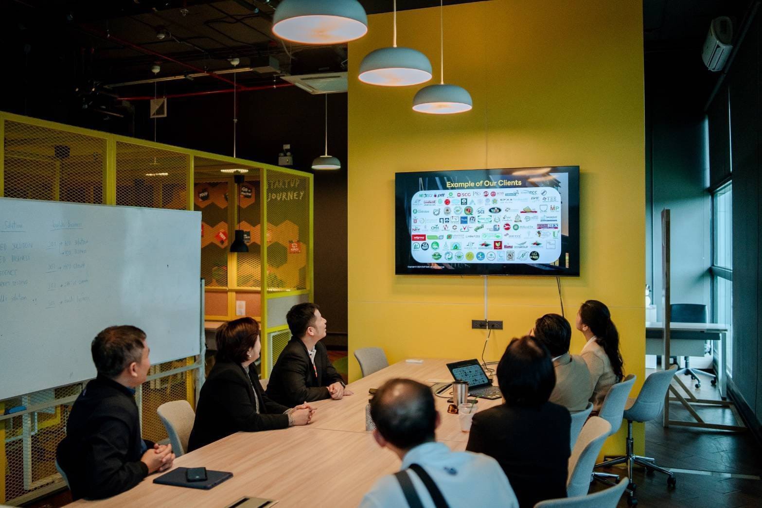 "รองอธิบดีดวงดาว" ลงพื้นที่เชียงใหม่ หารือ Startup Connect ร่วม STeP มช. 