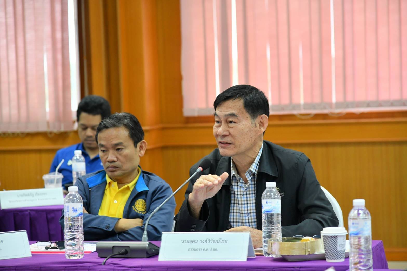 "รองอธิบดีดวงดาว" ลงพื้นที่ภาคอีสานต้อนรับ ค.ต.ป.อก. ติดตามการดำเนินงานของดีพร้อม